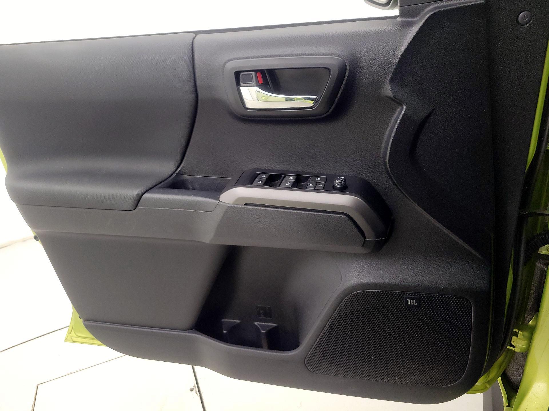 Thumbnail: 2023 Toyota Tacoma - 12