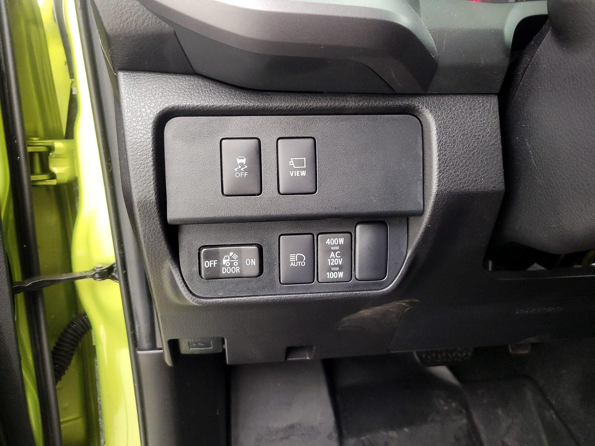 Thumbnail: 2023 Toyota Tacoma - 13