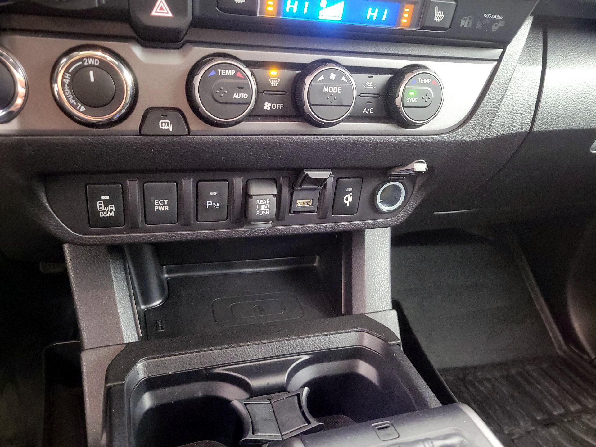 Thumbnail: 2023 Toyota Tacoma - 19