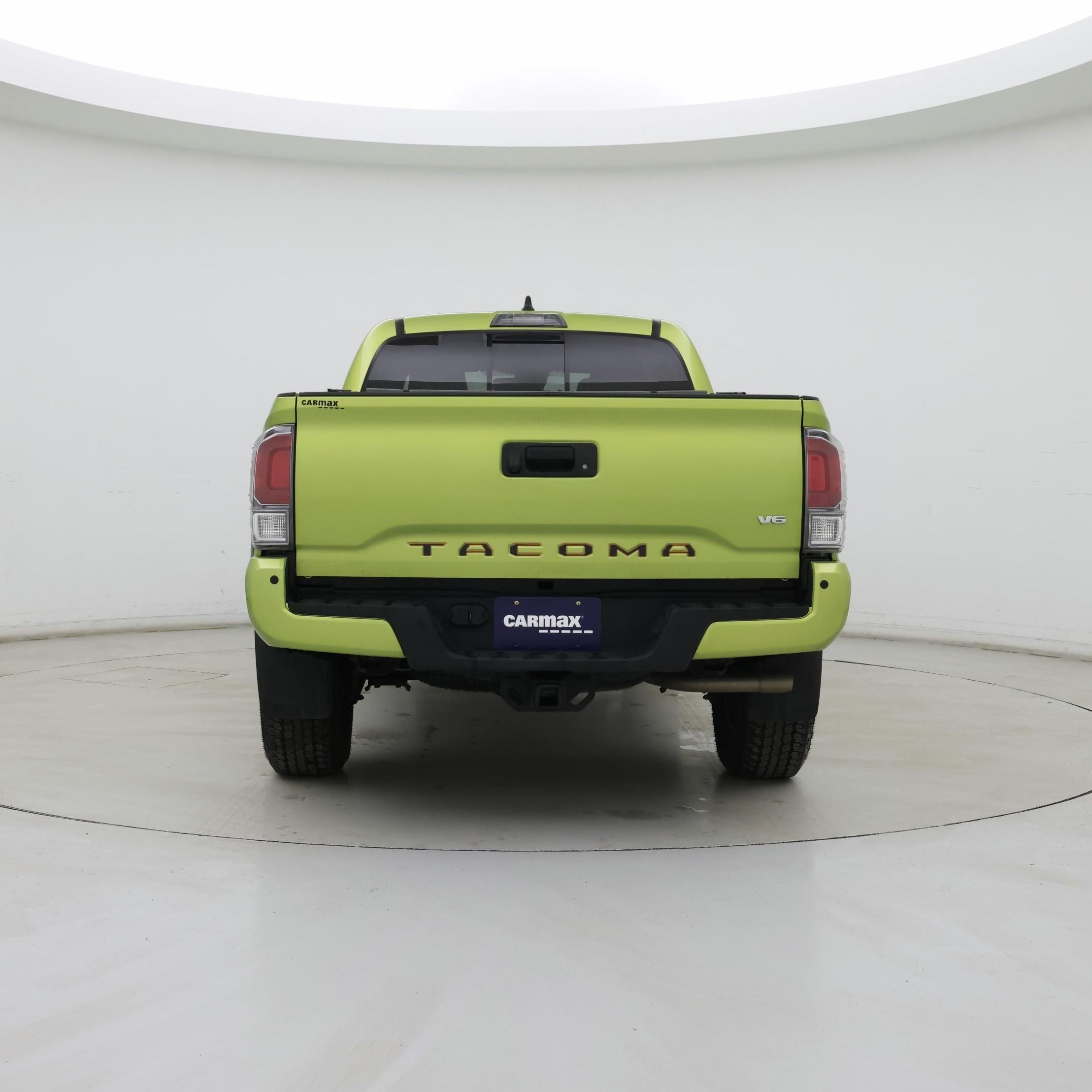 Thumbnail: 2023 Toyota Tacoma - 6