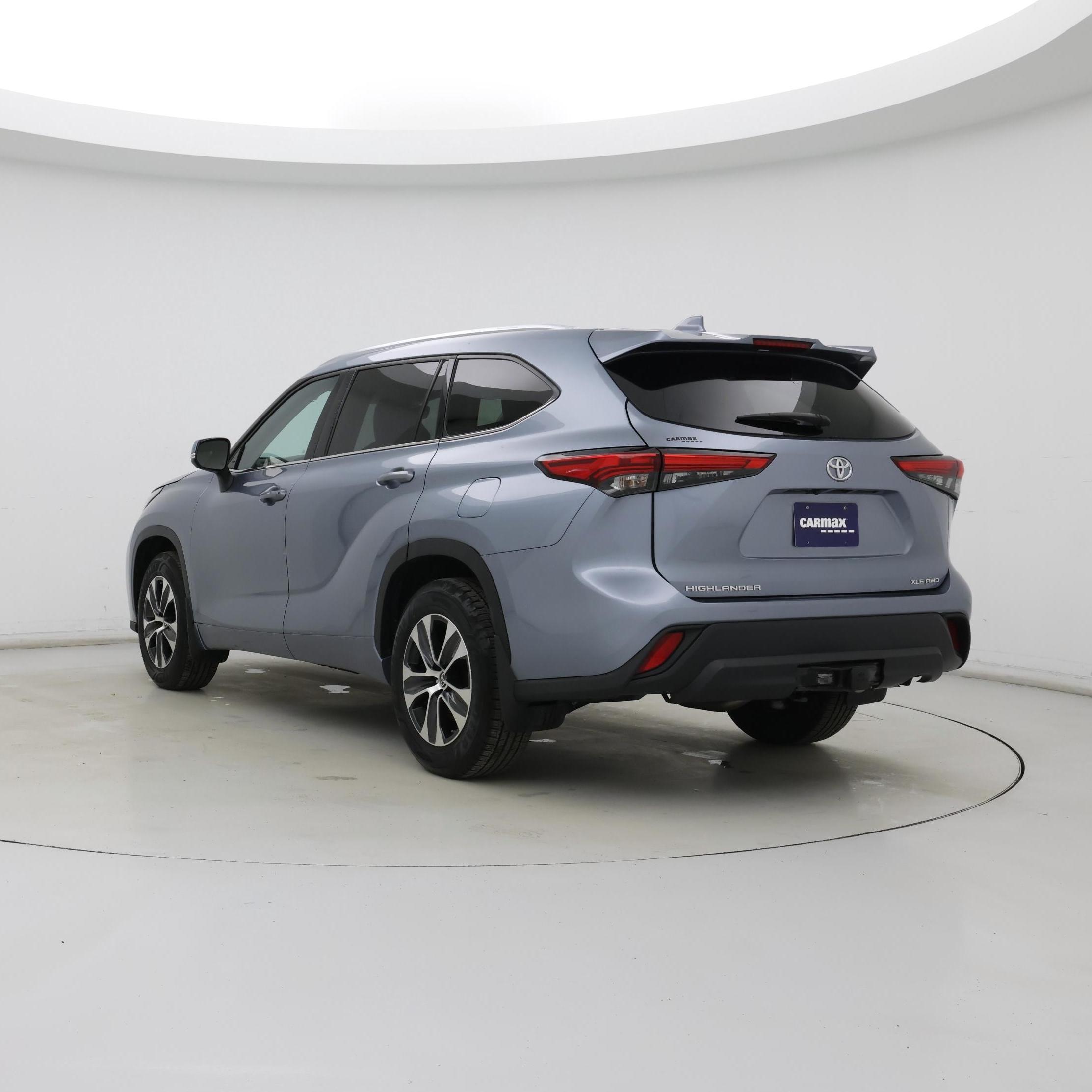 Thumbnail: 2021 Toyota Highlander - 2