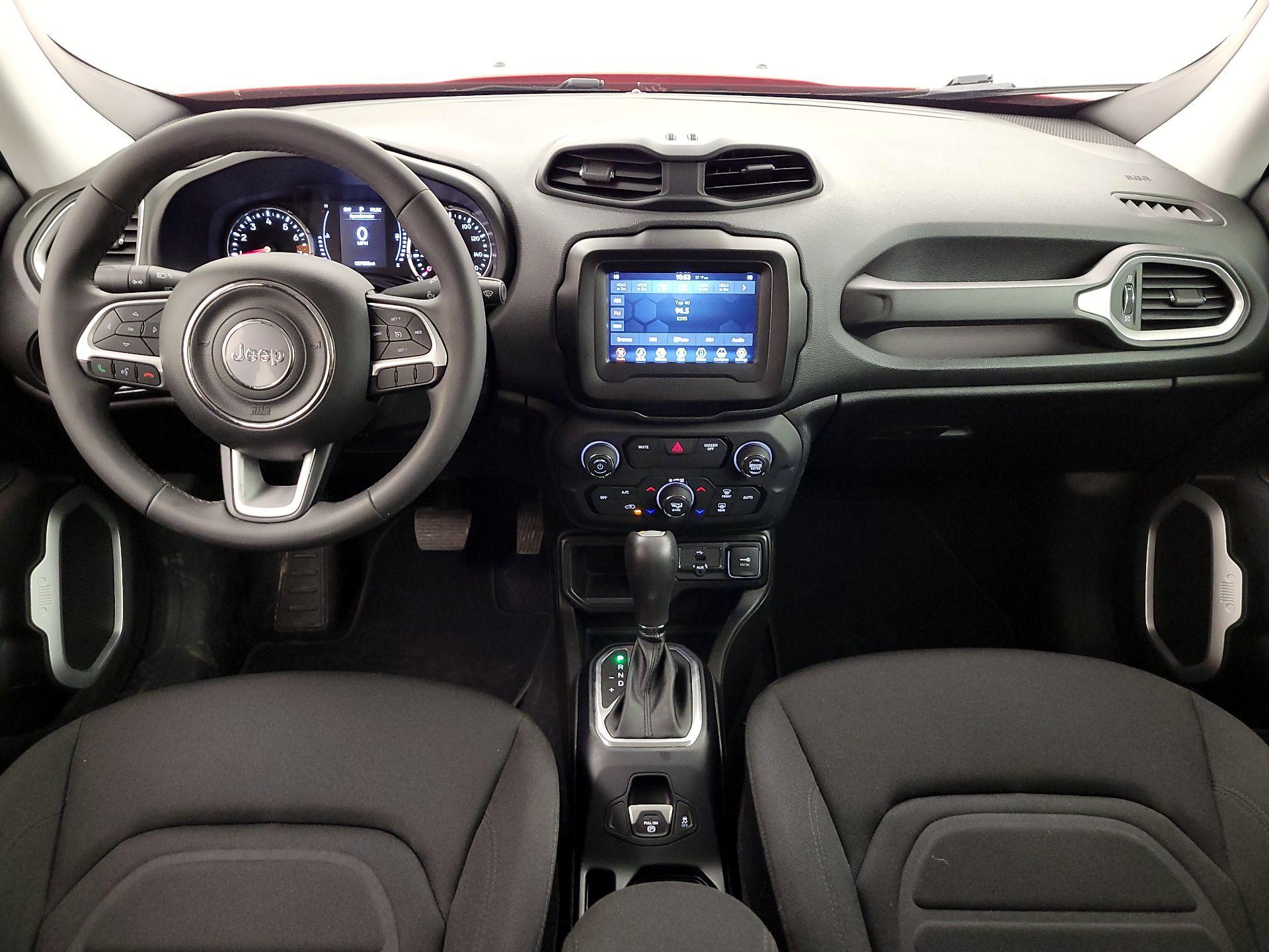 Thumbnail: 2020 Jeep Renegade - 9