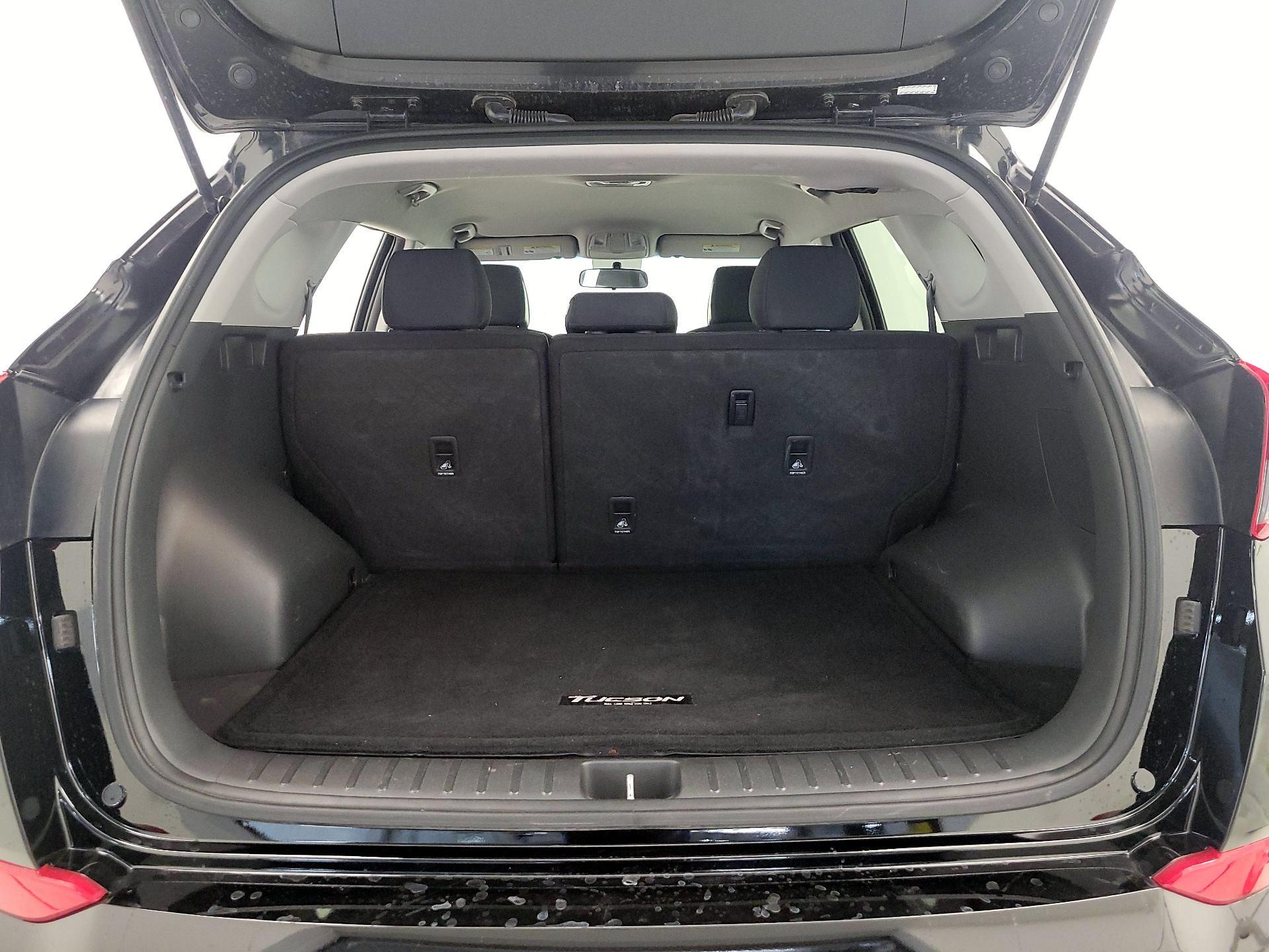 Thumbnail: 2018 Hyundai Tucson - 20