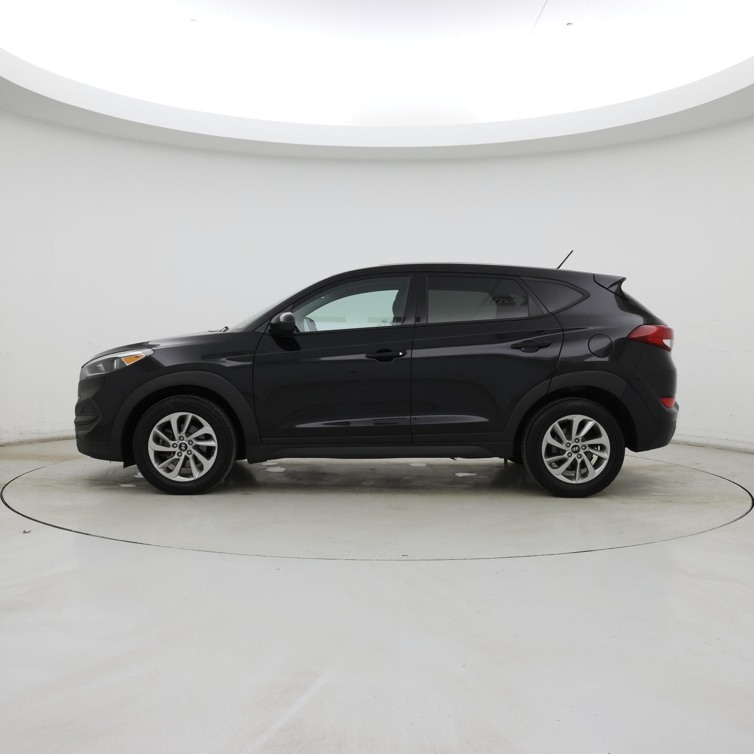 Thumbnail: 2018 Hyundai Tucson - 3