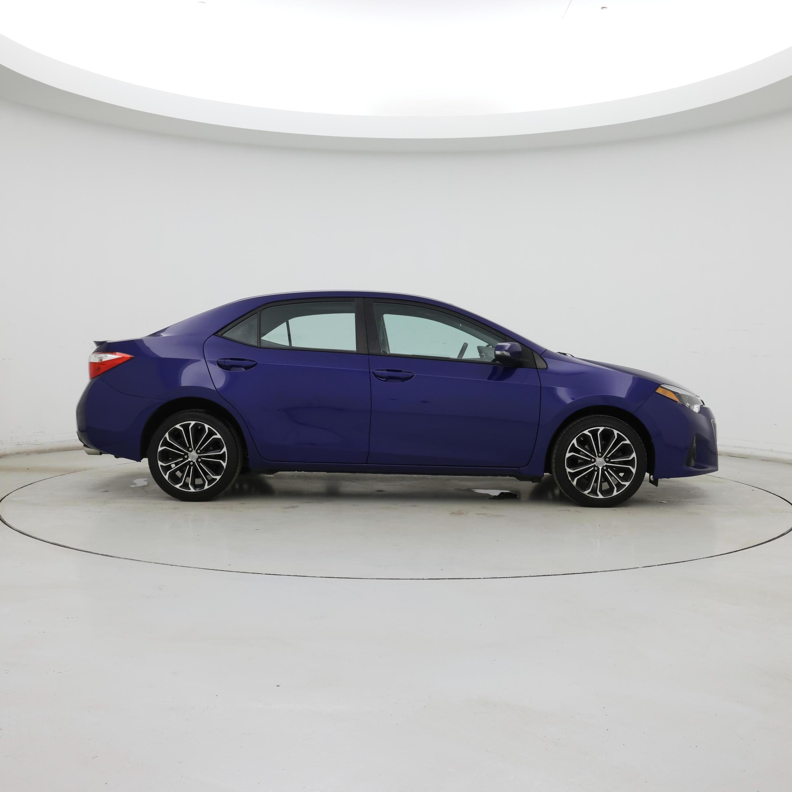 Thumbnail: 2015 Toyota Corolla - 7