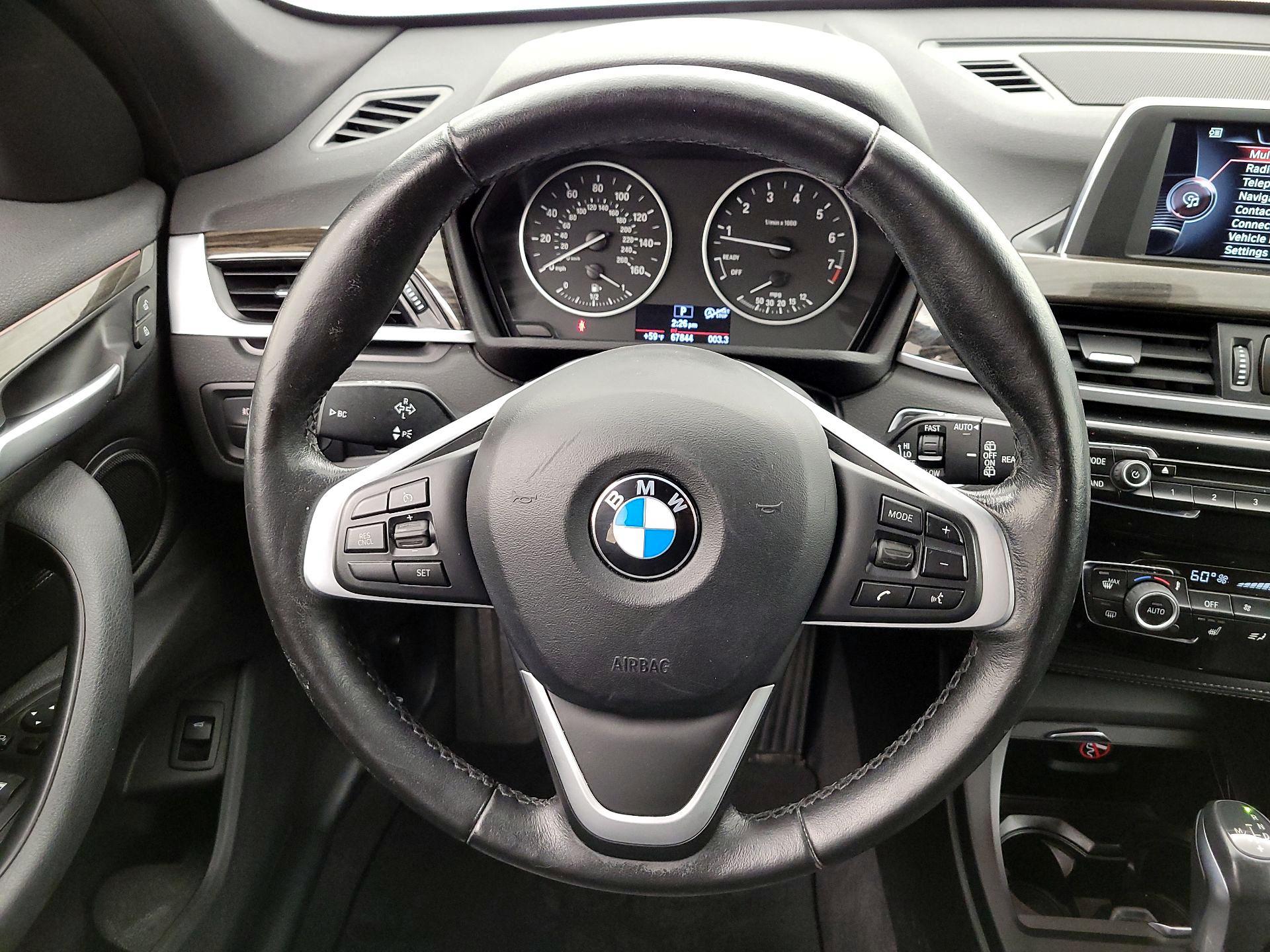 Thumbnail: 2017 BMW X1 - 10