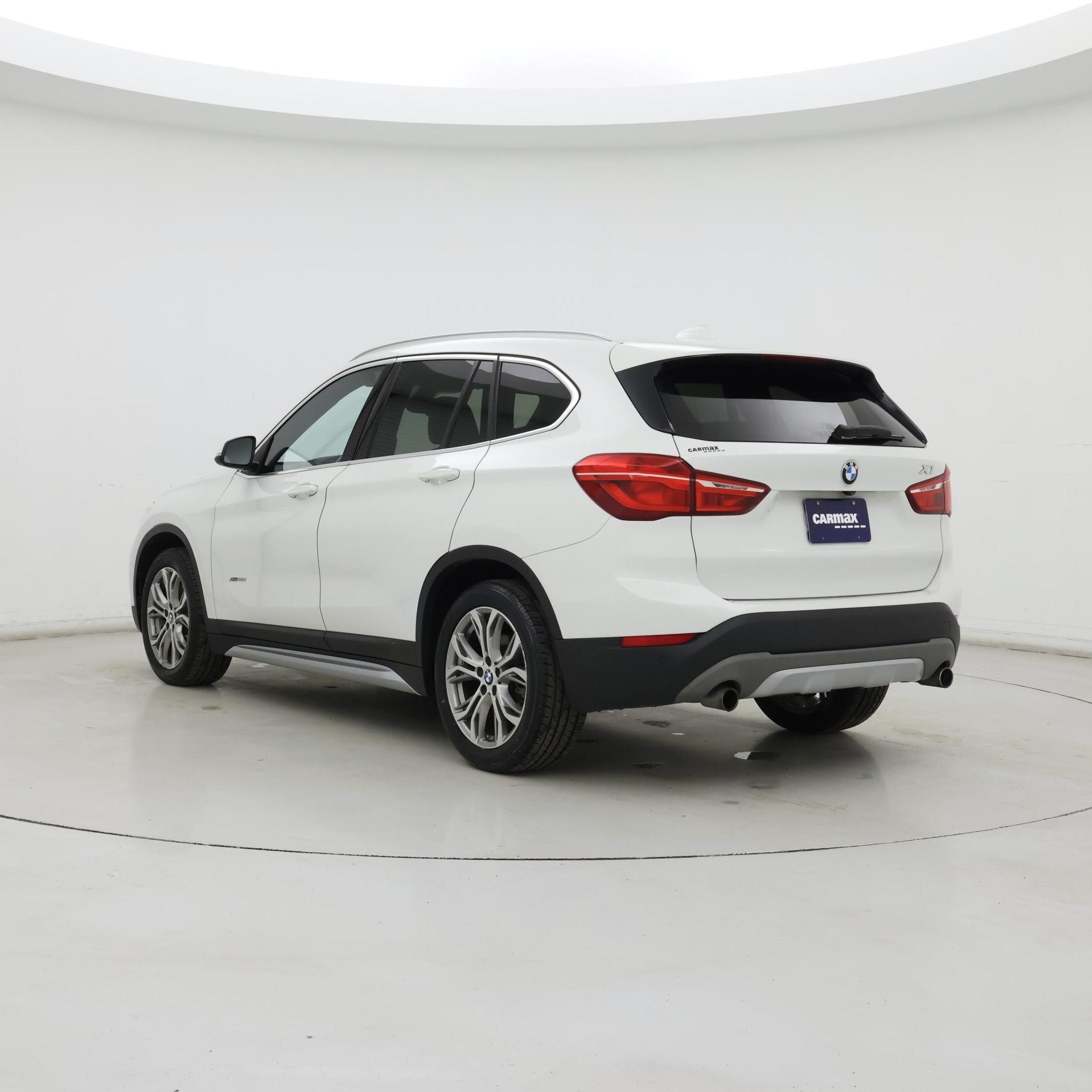 Thumbnail: 2017 BMW X1 - 2