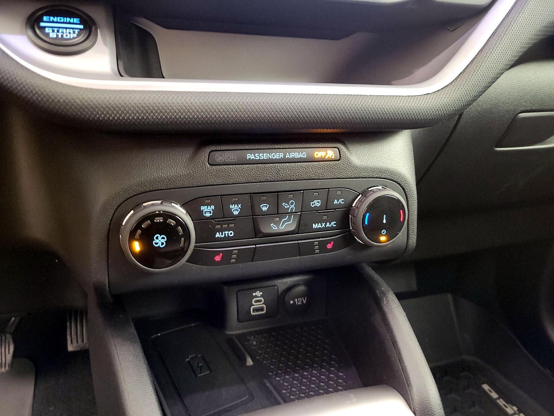 Thumbnail: 2023 Ford Bronco Sport - 16