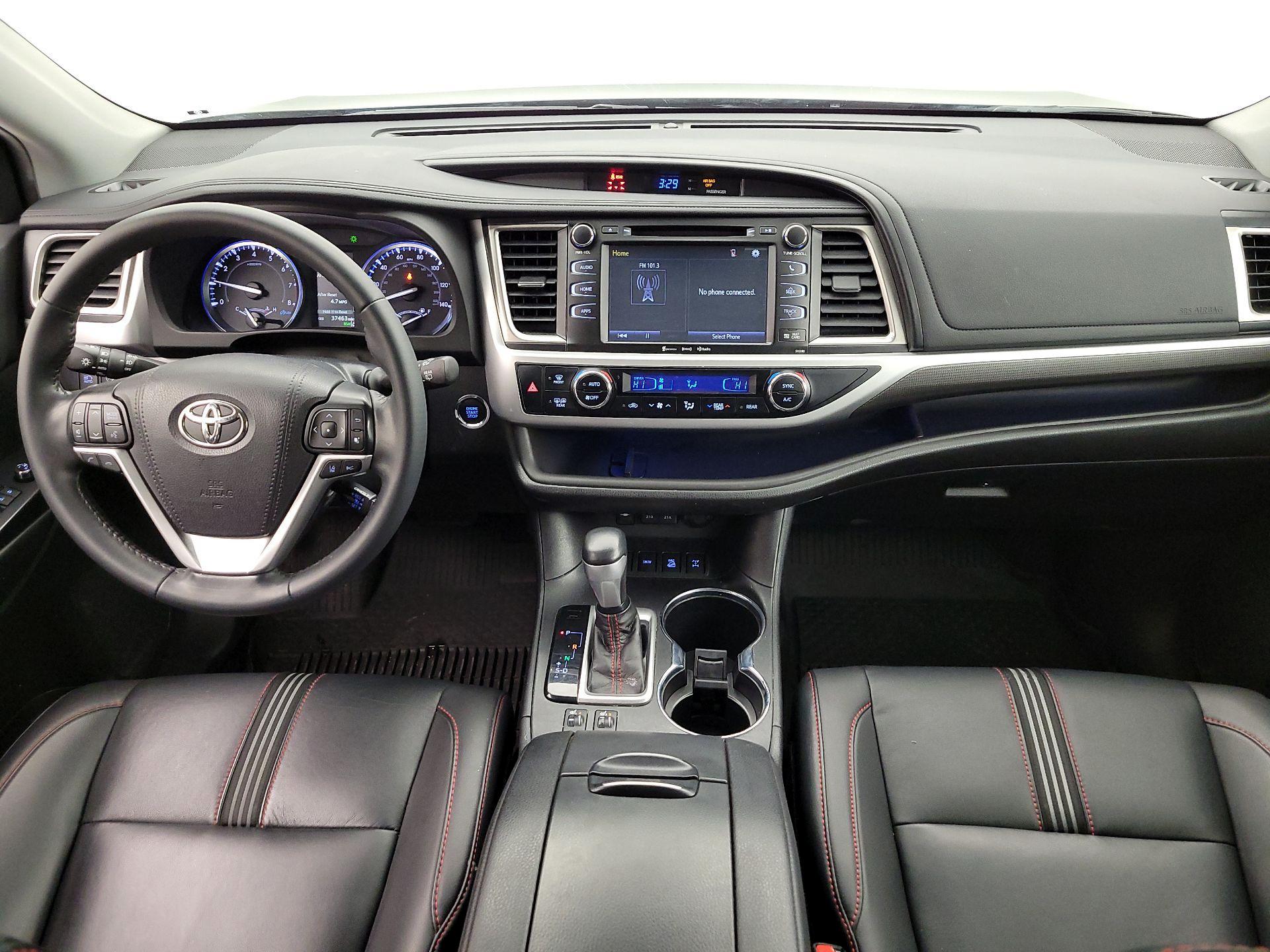 Thumbnail: 2019 Toyota Highlander - 9