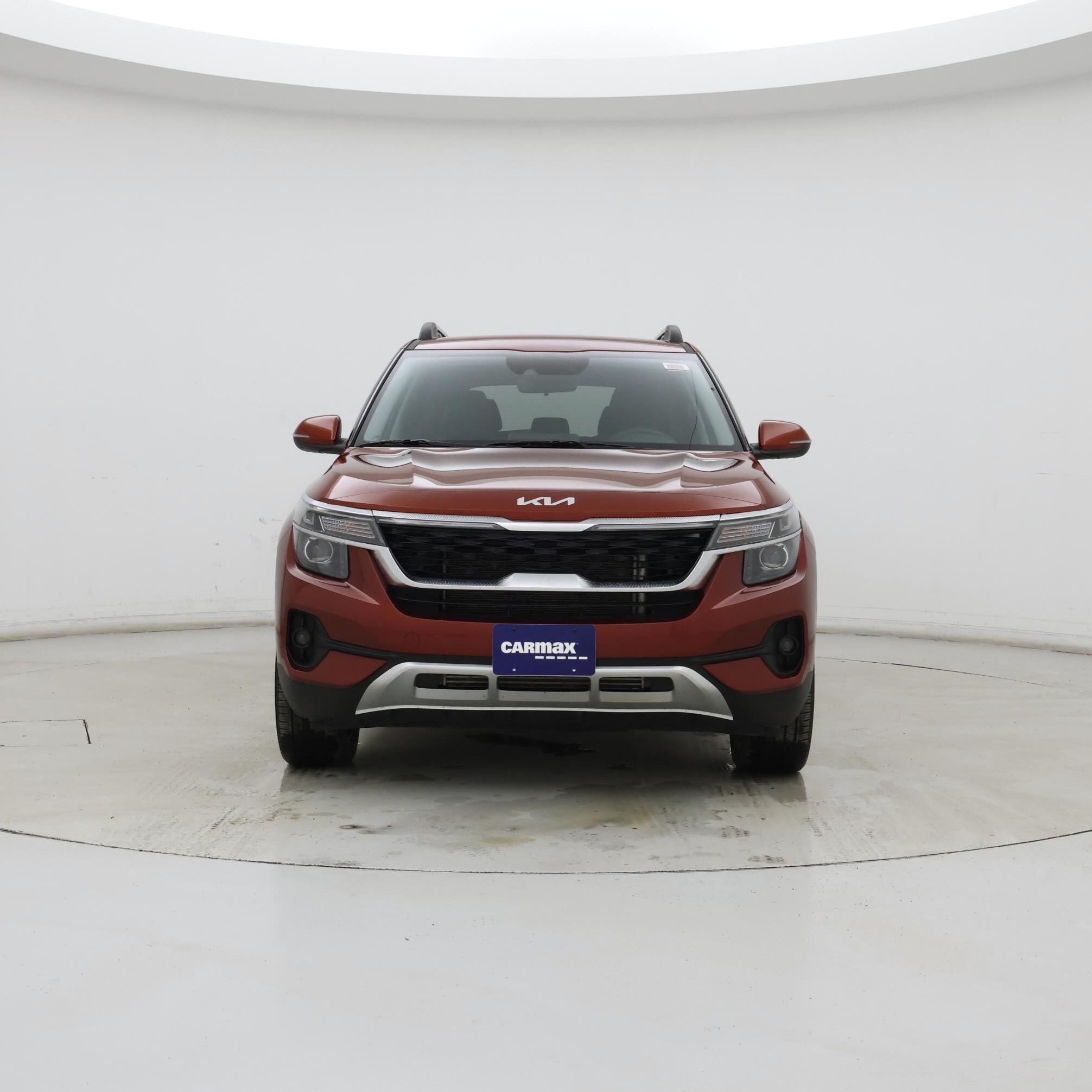 Thumbnail: 2023 Kia Seltos - 5