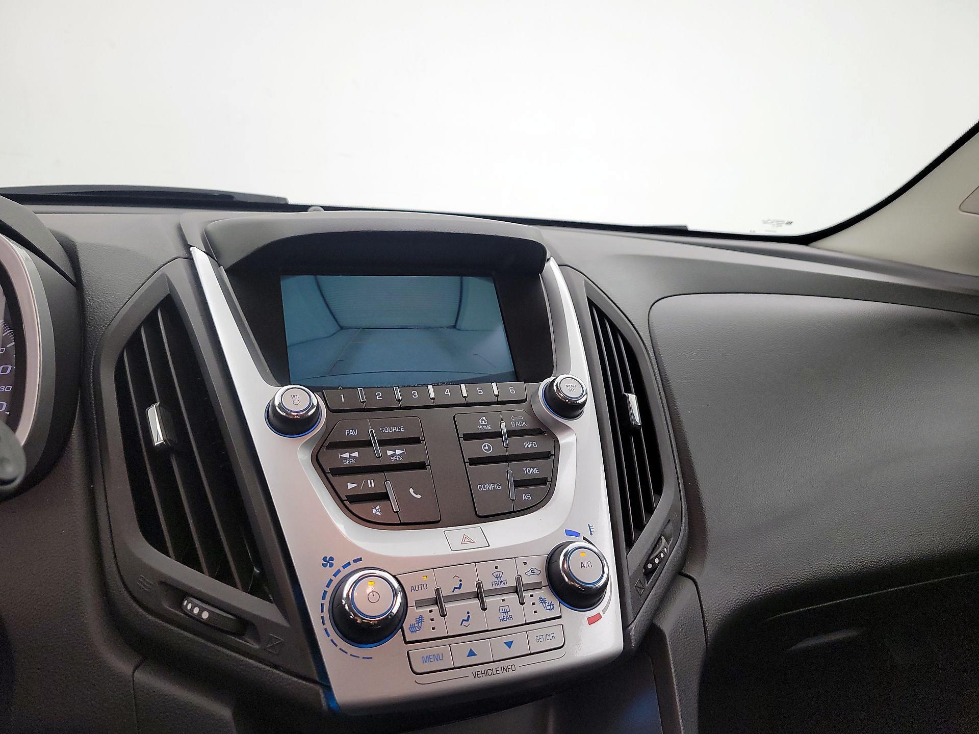 Thumbnail: 2016 Chevrolet Equinox - 14