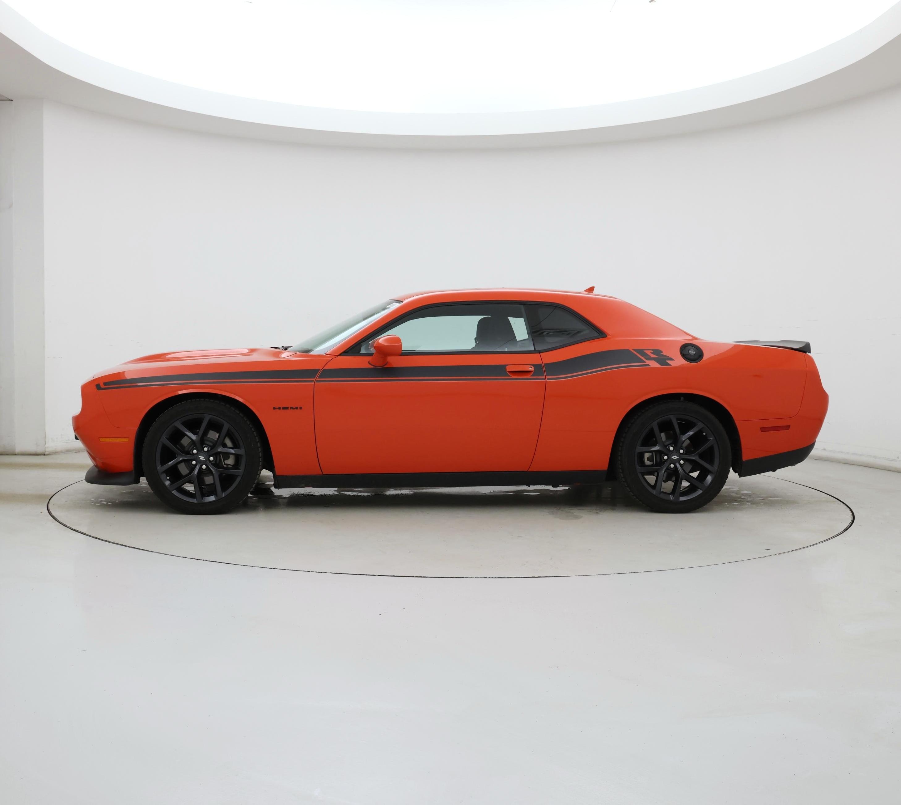 Thumbnail: 2022 Dodge Challenger - 3