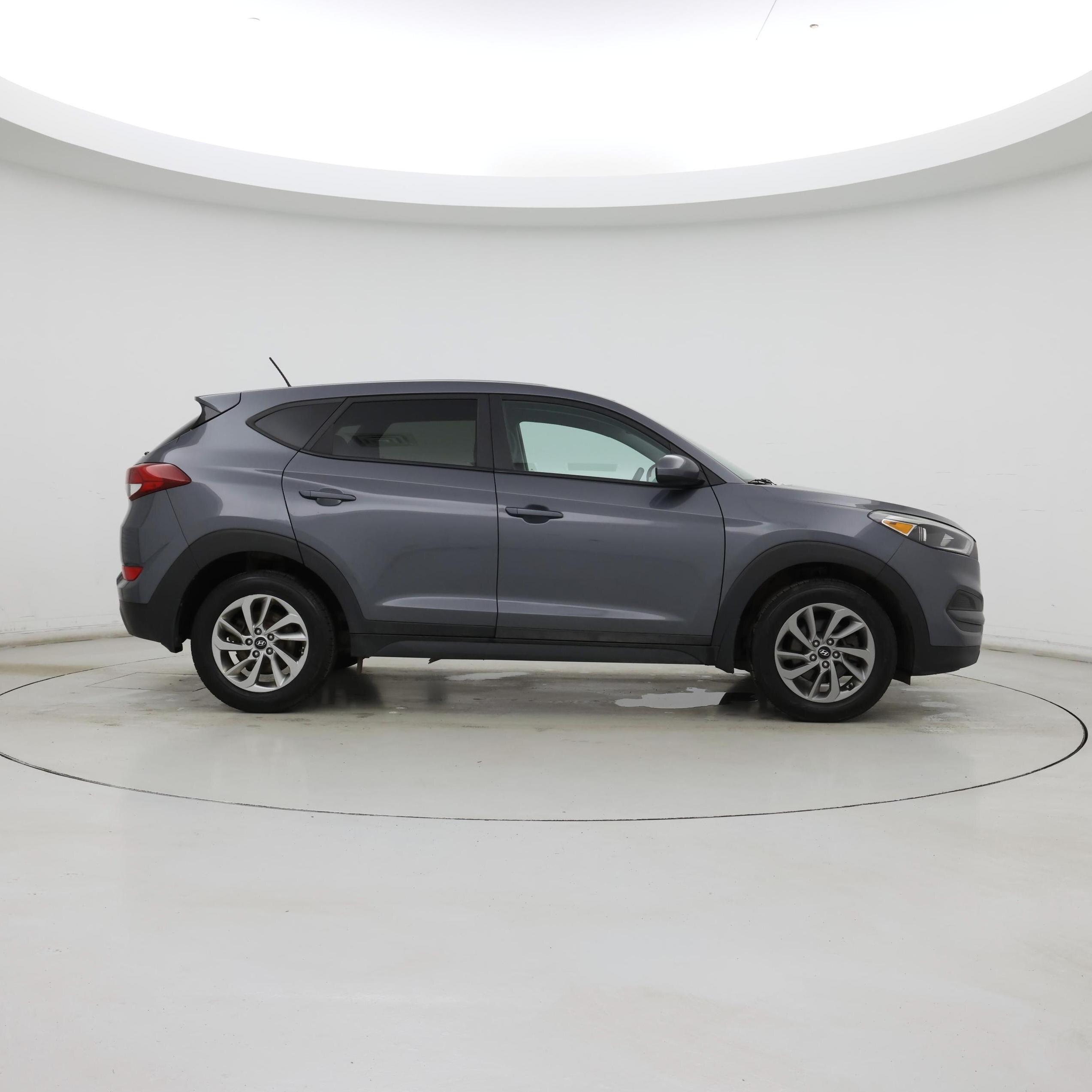 Thumbnail: 2016 Hyundai Tucson - 7