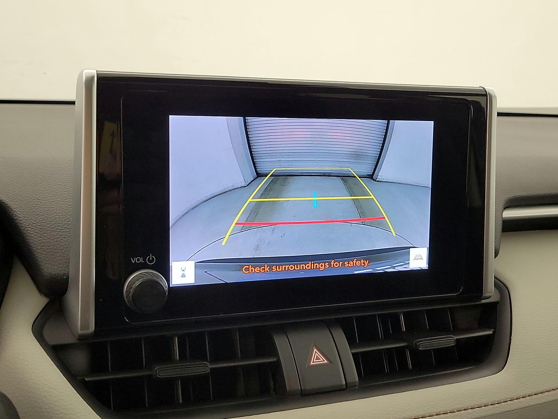 Thumbnail: 2023 Toyota RAV4 - 14