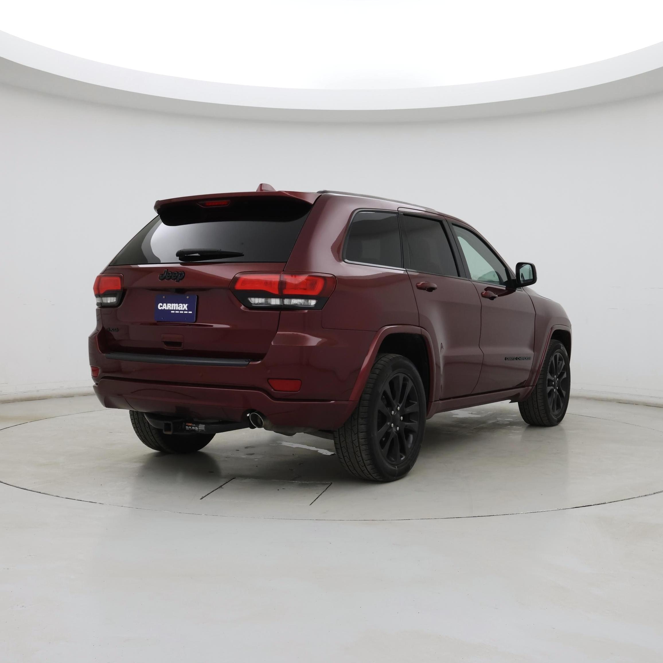 Thumbnail: 2019 Jeep Grand Cherokee - 8