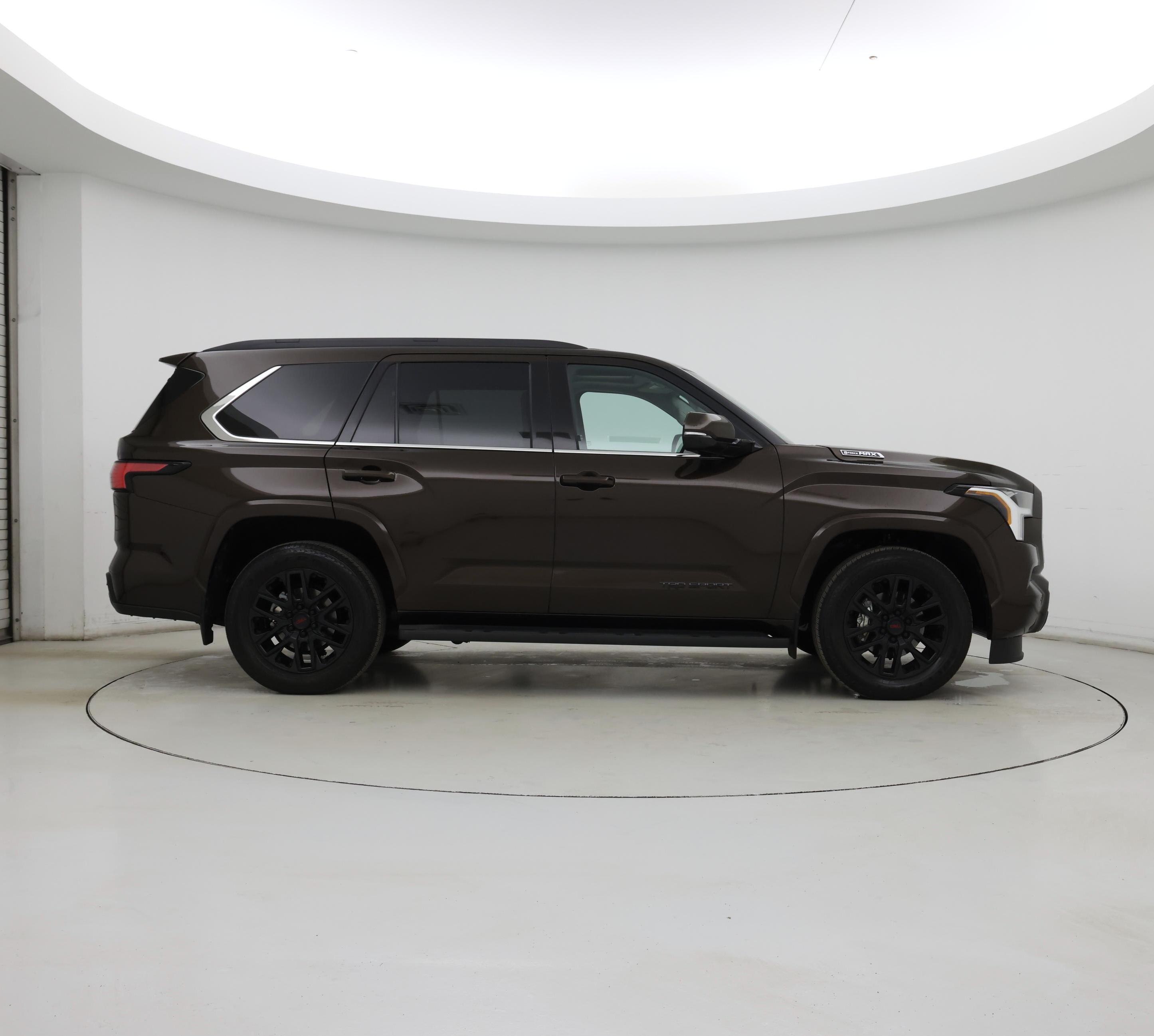 Thumbnail: 2023 Toyota Sequoia - 7