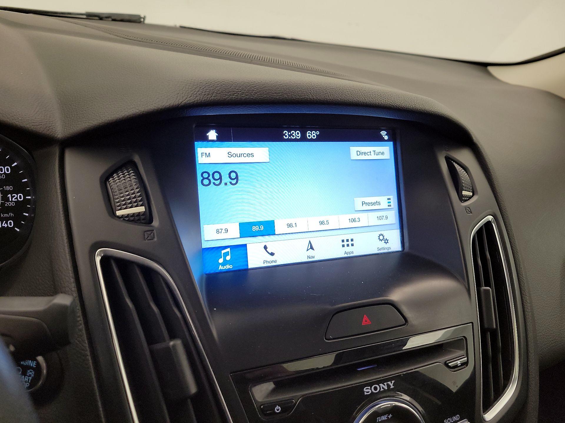 Thumbnail: 2018 Ford Focus - 16