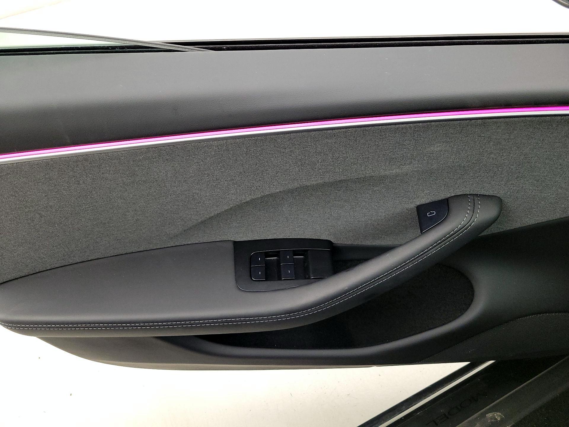 Thumbnail: 2025 Tesla Model 3 - 12