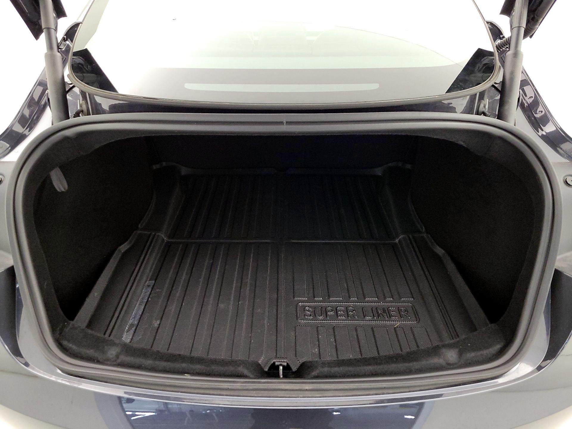 Thumbnail: 2025 Tesla Model 3 - 20