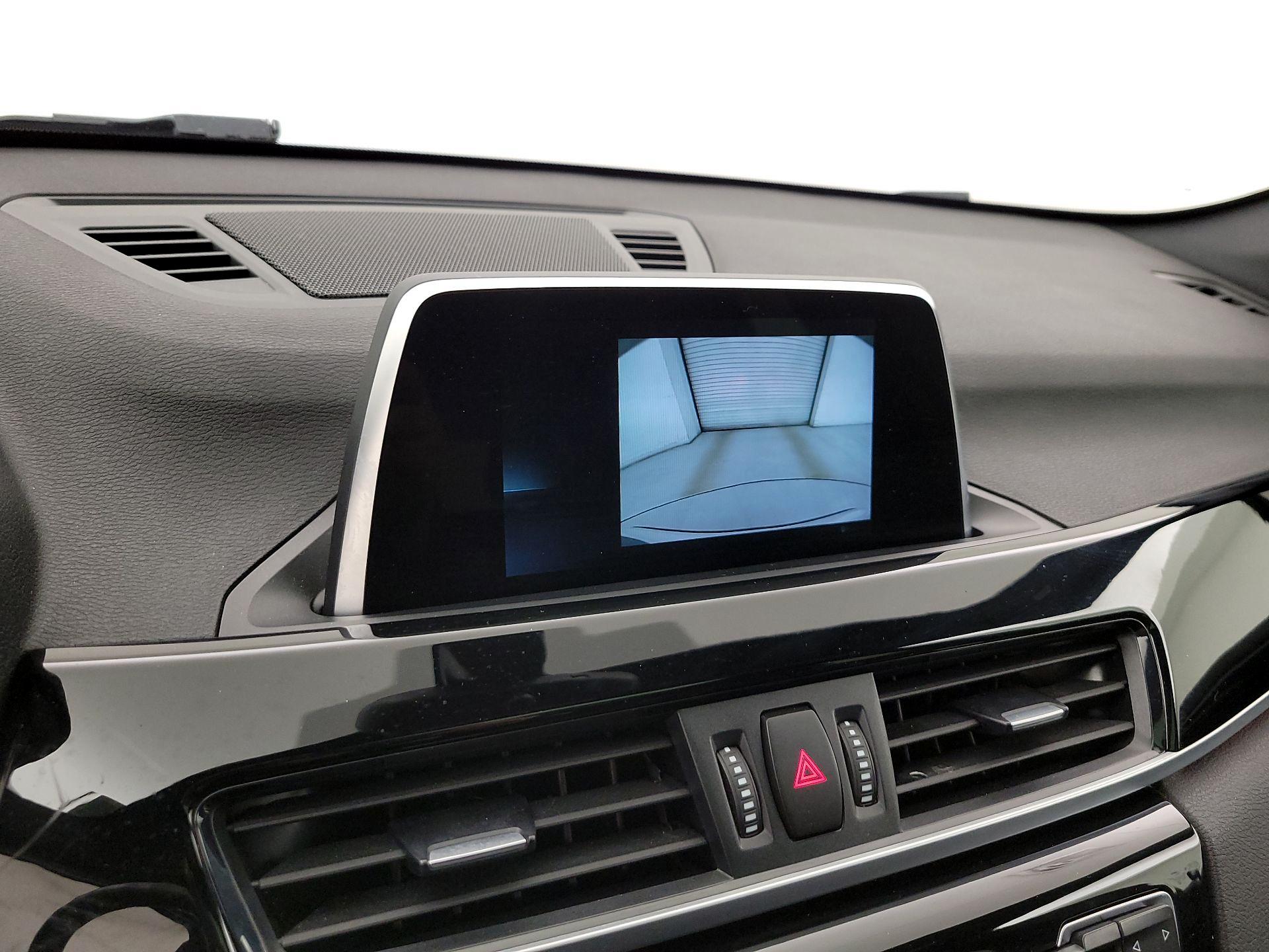 Thumbnail: 2018 BMW X1 - 15