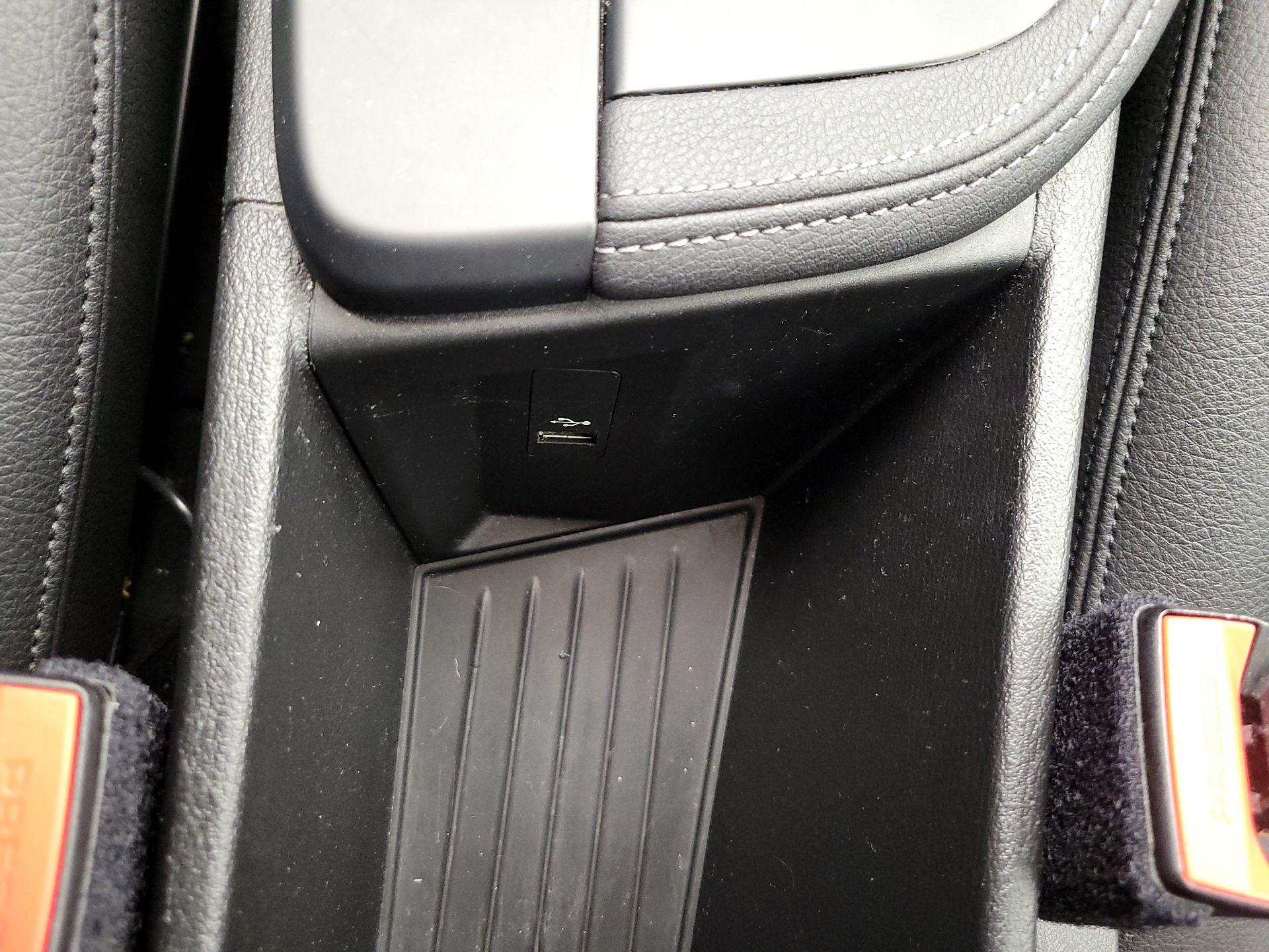 Thumbnail: 2018 BMW X1 - 19