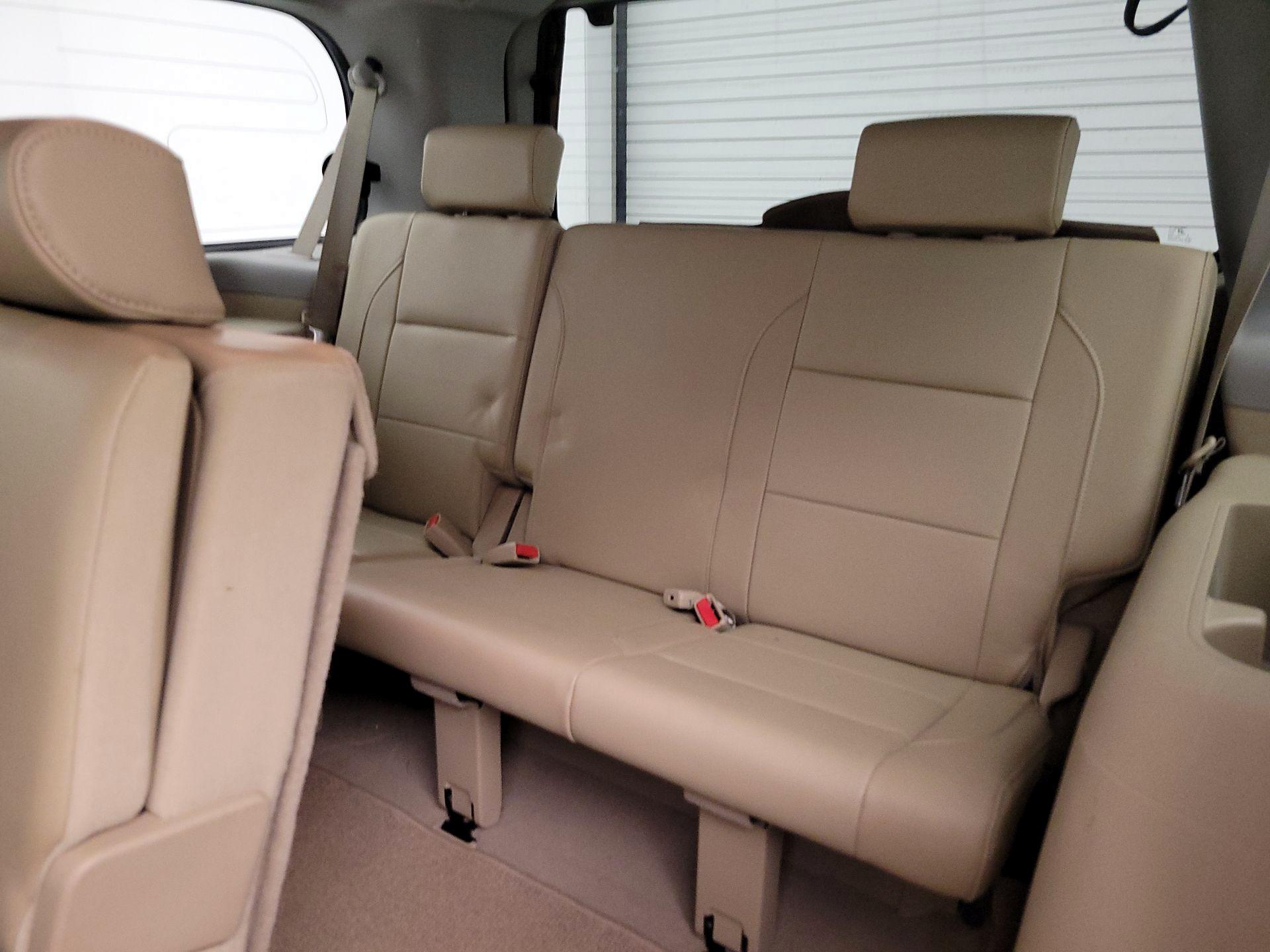 Thumbnail: 2014 Nissan Armada - 20