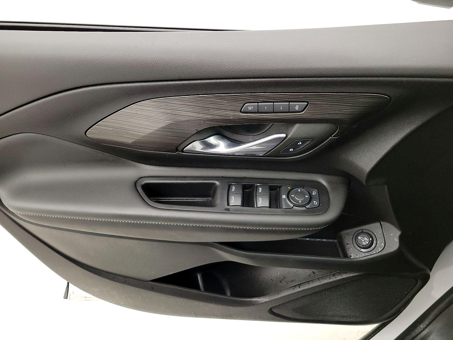 Thumbnail: 2023 GMC Terrain - 12