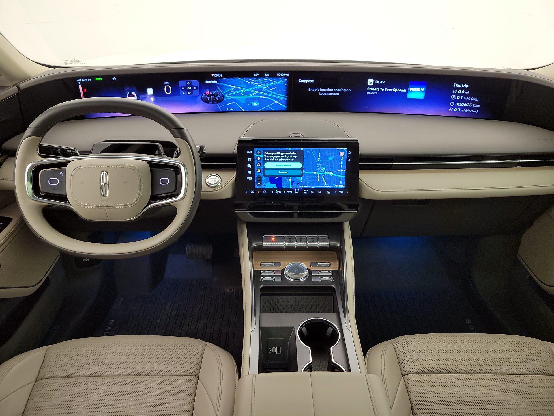 Thumbnail: 2024 Lincoln Nautilus - 9