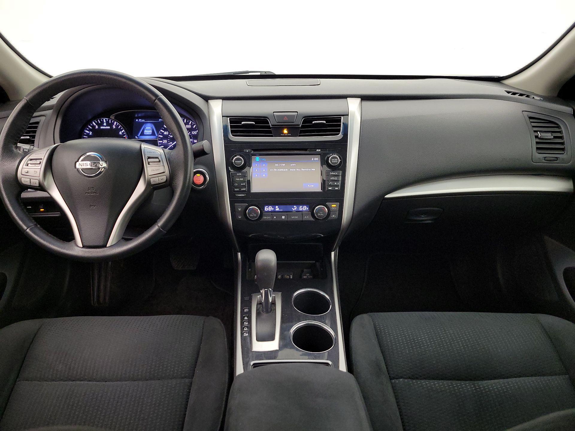 Thumbnail: 2014 Nissan Altima - 9