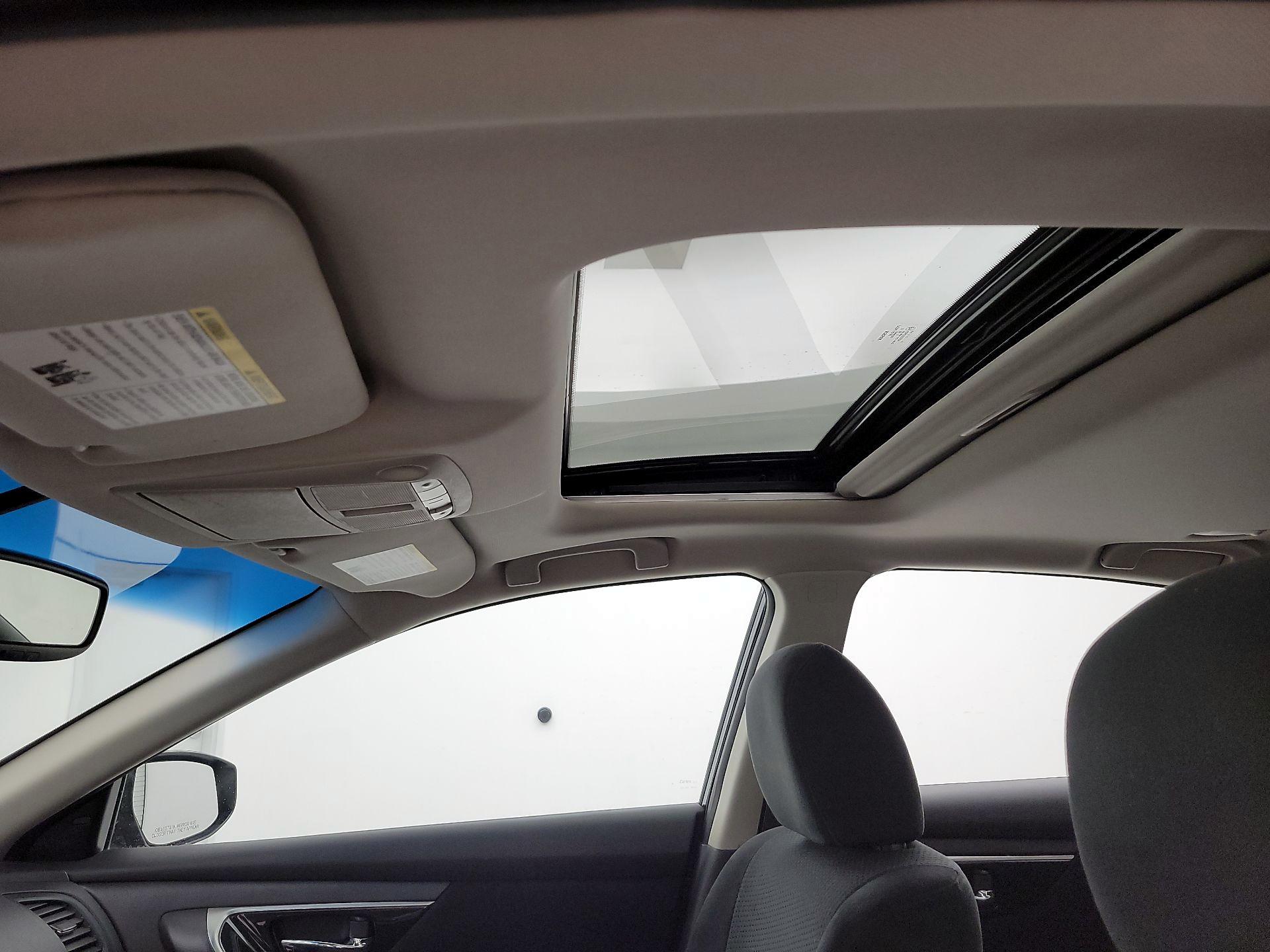 Thumbnail: 2014 Nissan Altima - 20