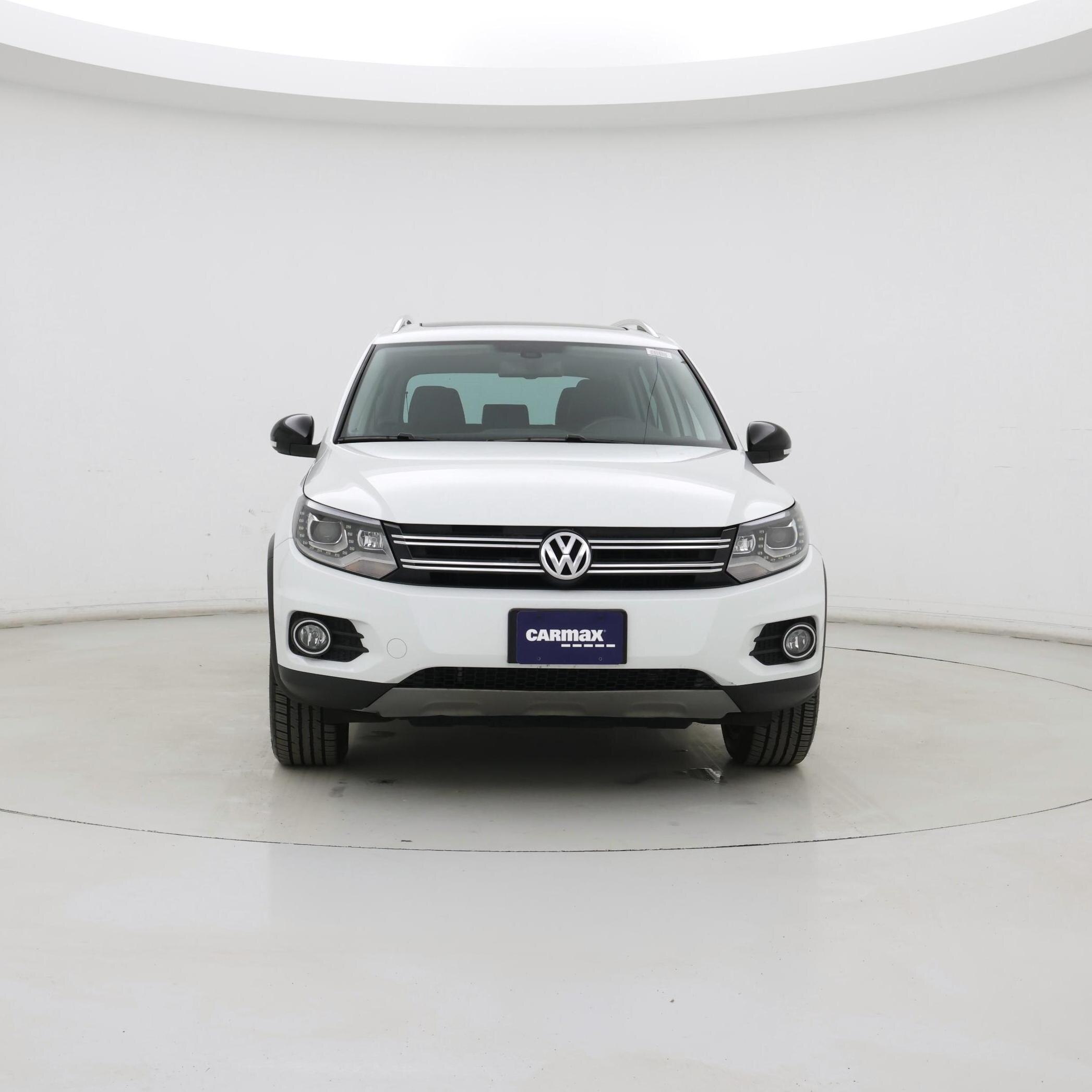 Thumbnail: 2017 Volkswagen Tiguan - 5