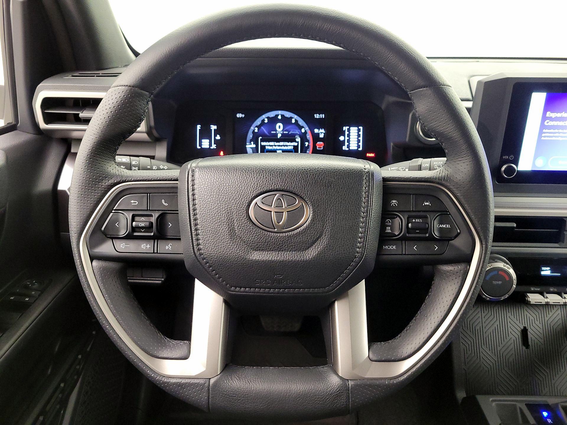 Thumbnail: 2025 Toyota 4Runner - 10