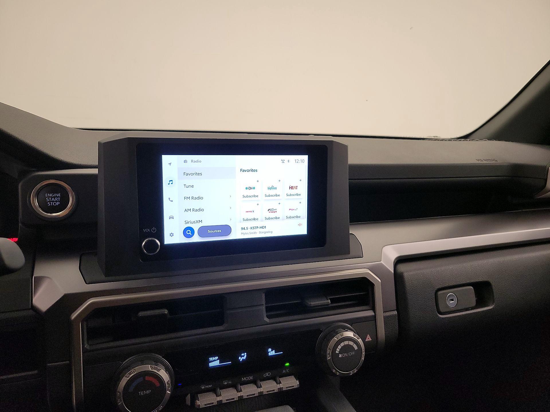 Thumbnail: 2025 Toyota 4Runner - 16