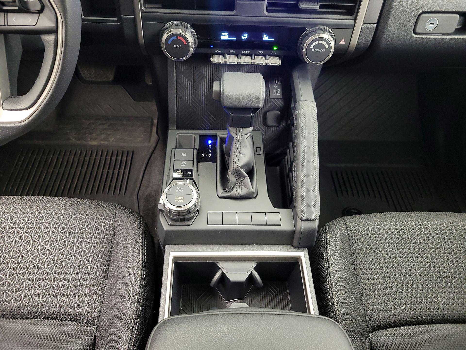 Thumbnail: 2025 Toyota 4Runner - 18