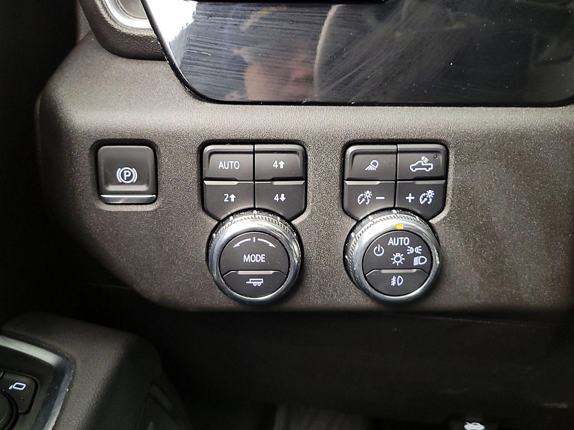 Thumbnail: 2025 GMC Sierra 1500 - 13