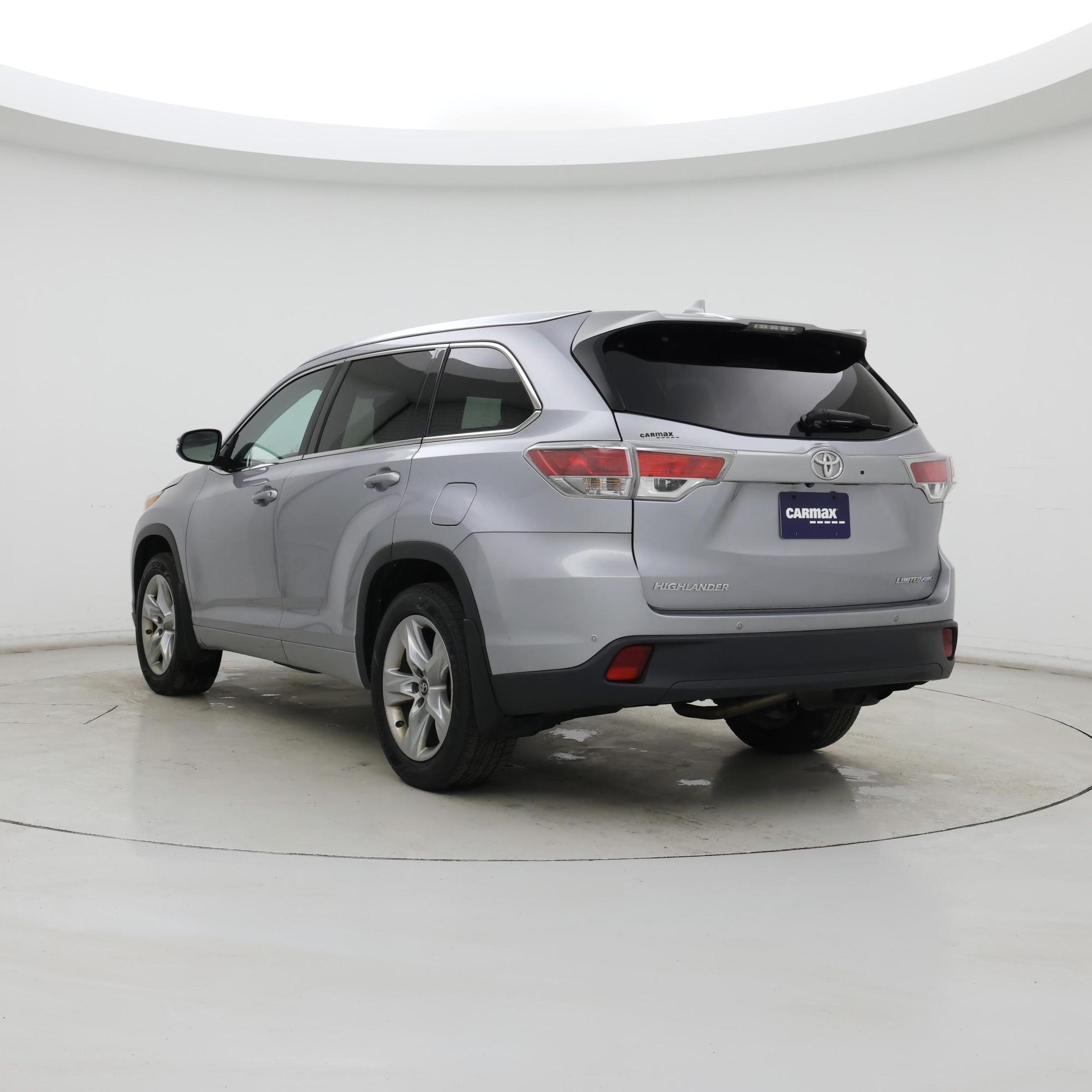 Thumbnail: 2016 Toyota Highlander - 2