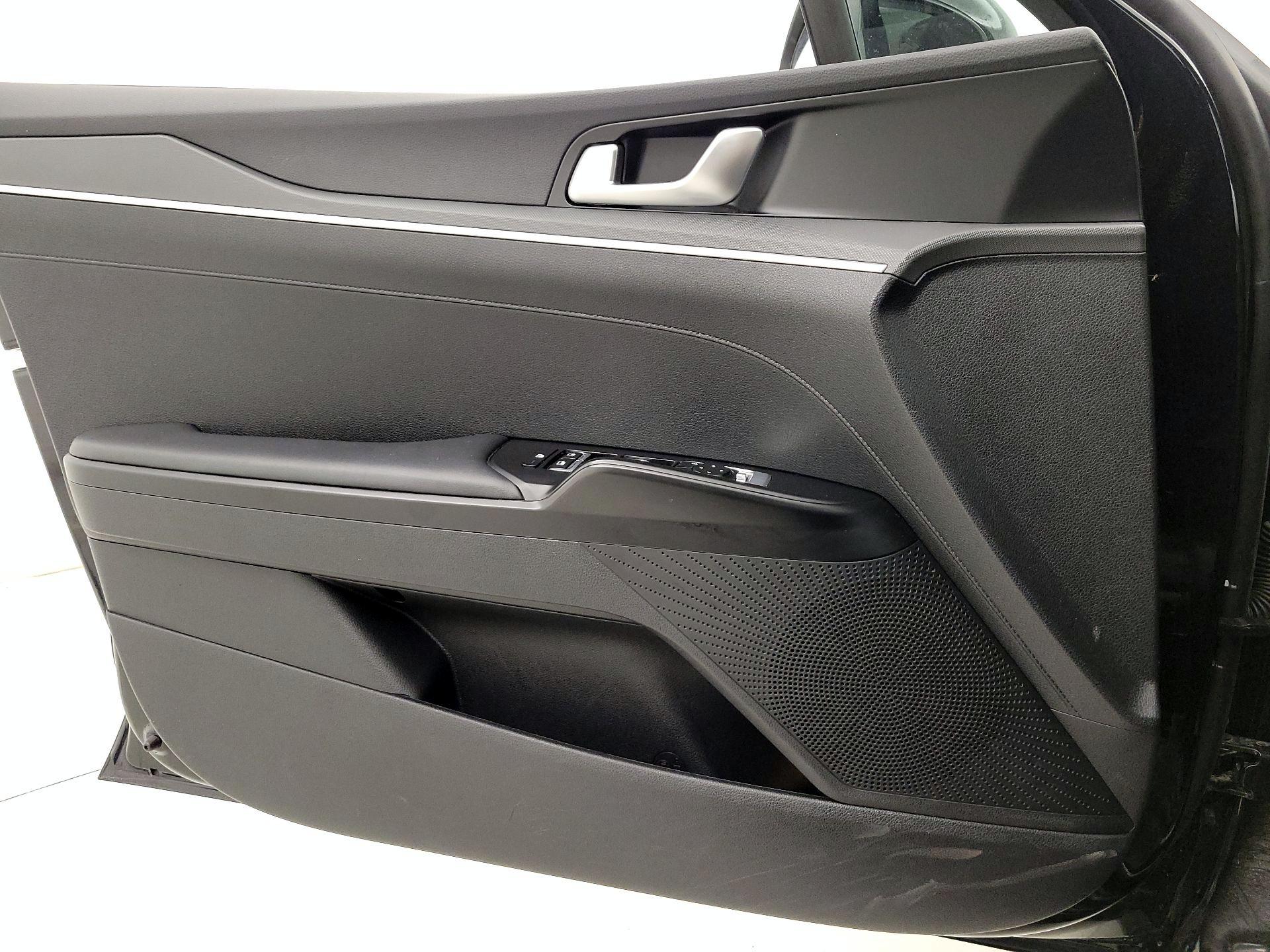 Thumbnail: 2023 Kia K5 - 12