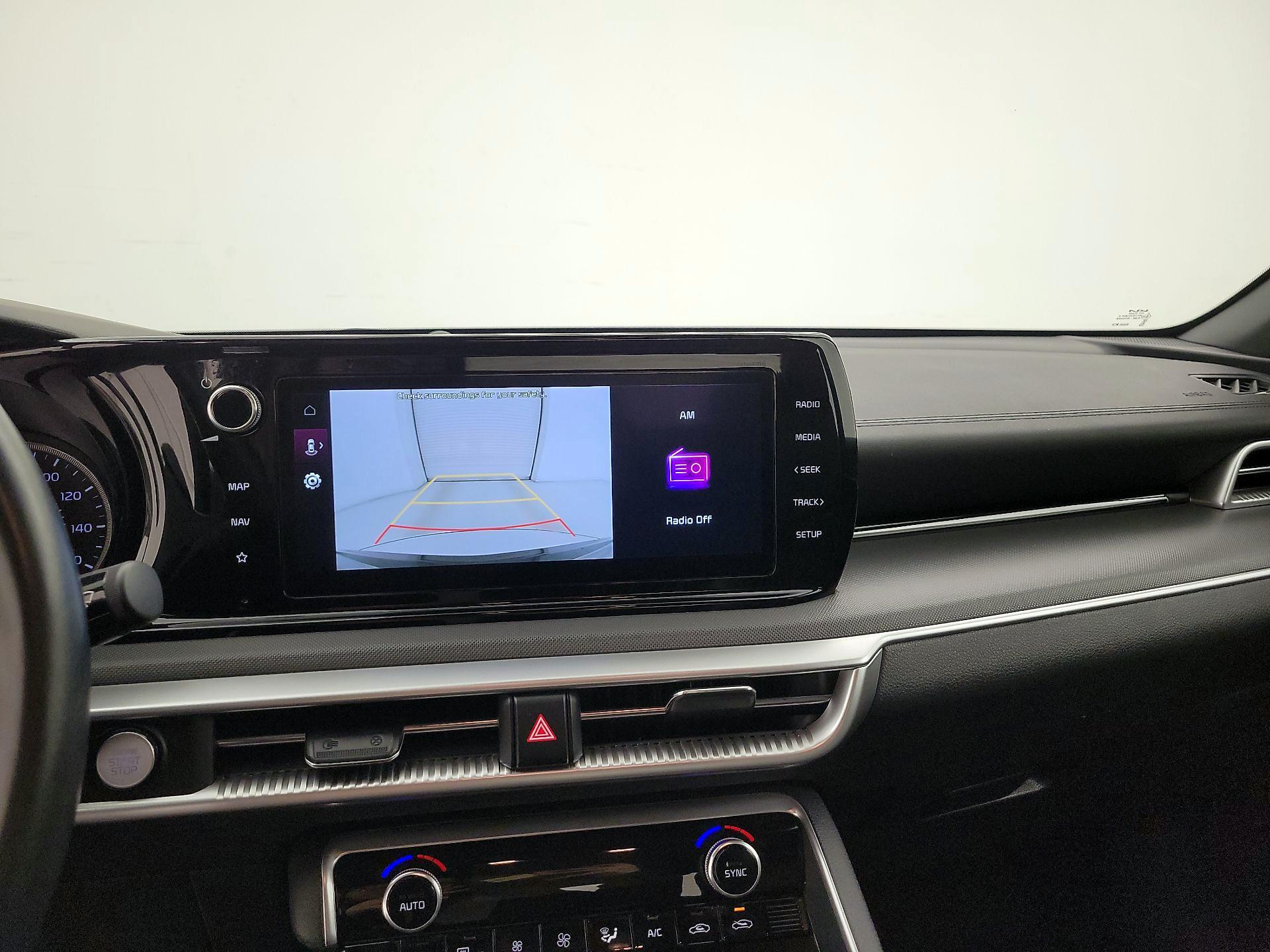 Thumbnail: 2023 Kia K5 - 15