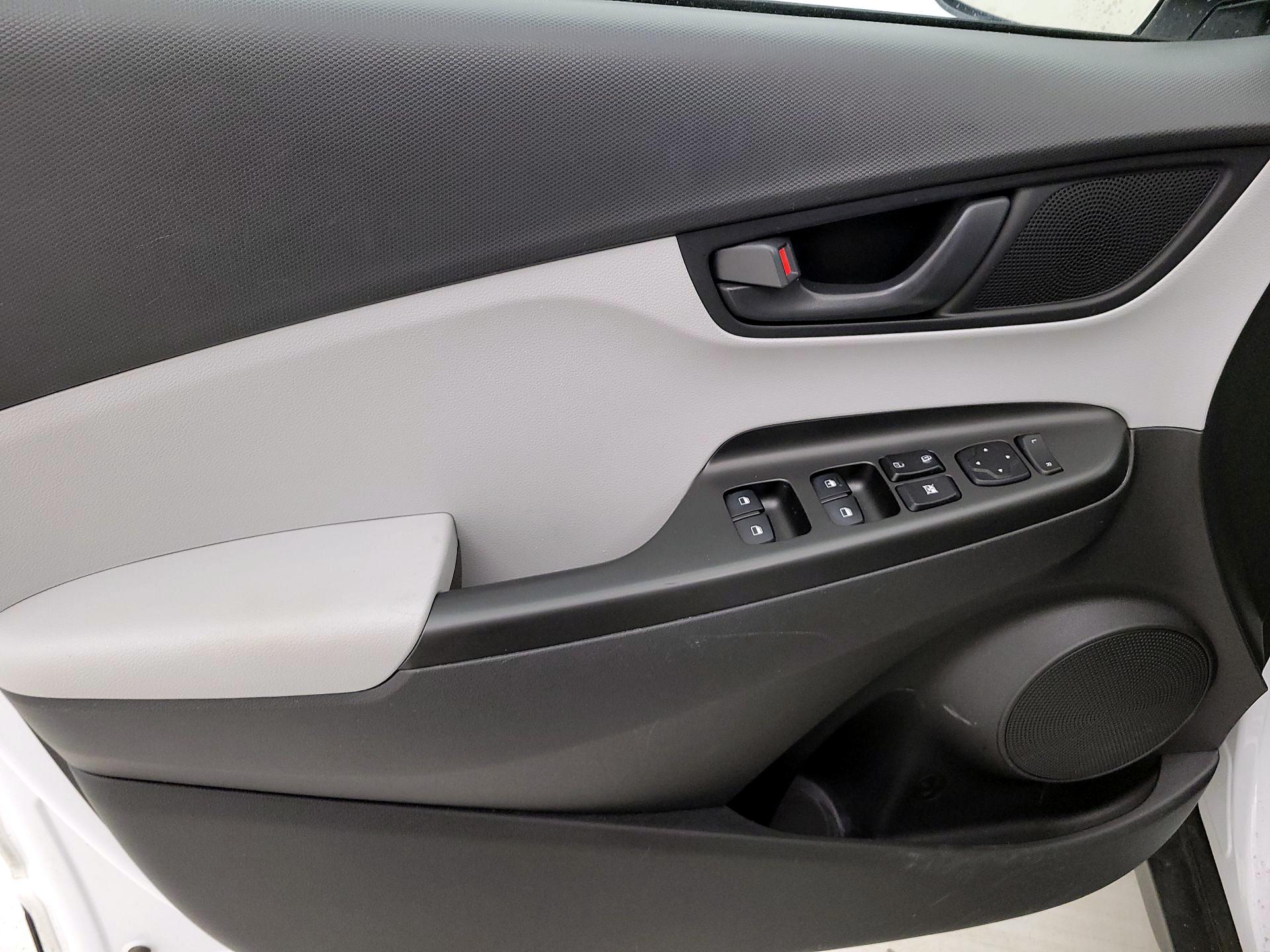 Thumbnail: 2022 Hyundai Kona - 12