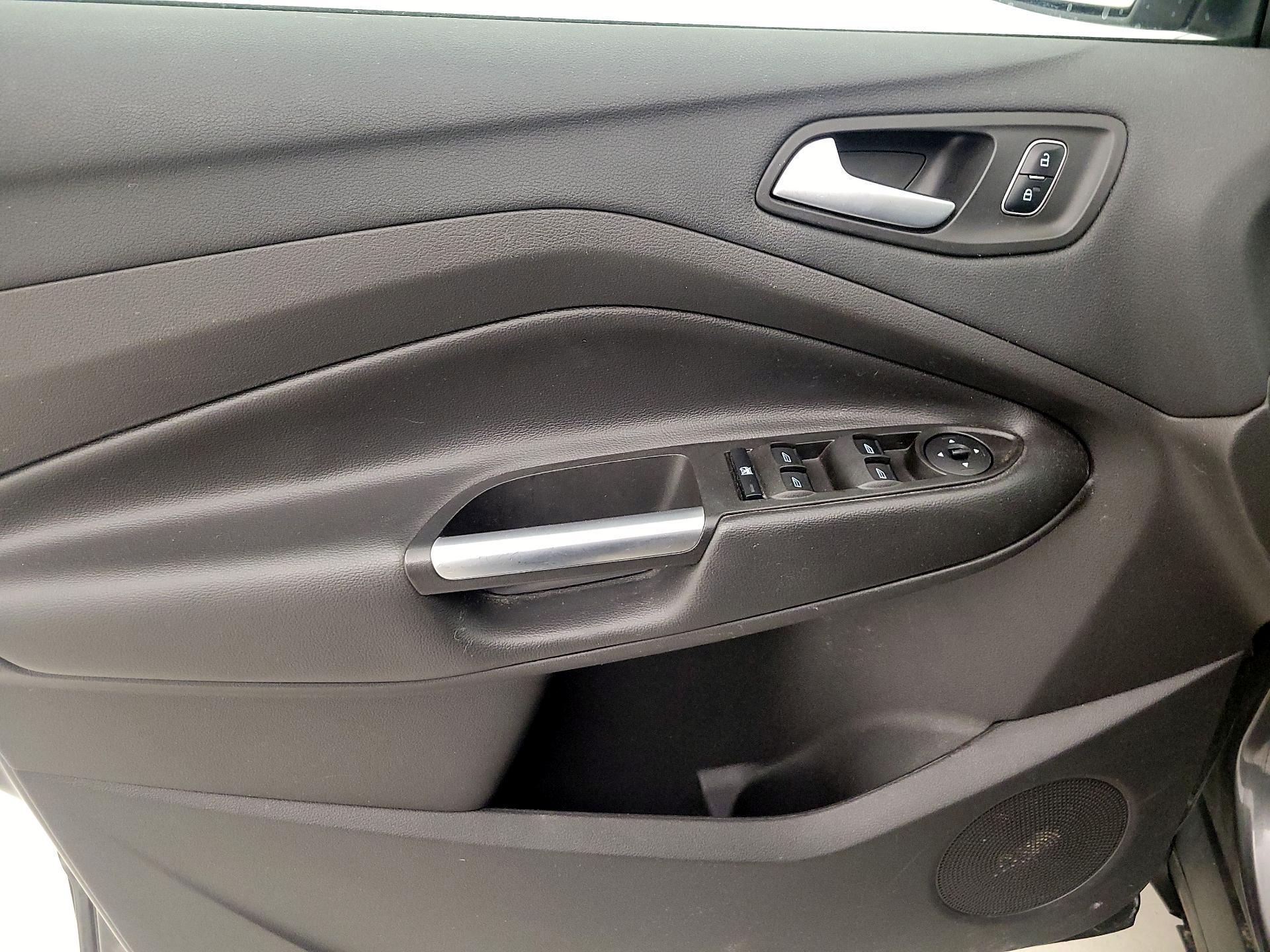 Thumbnail: 2017 Ford Escape - 12