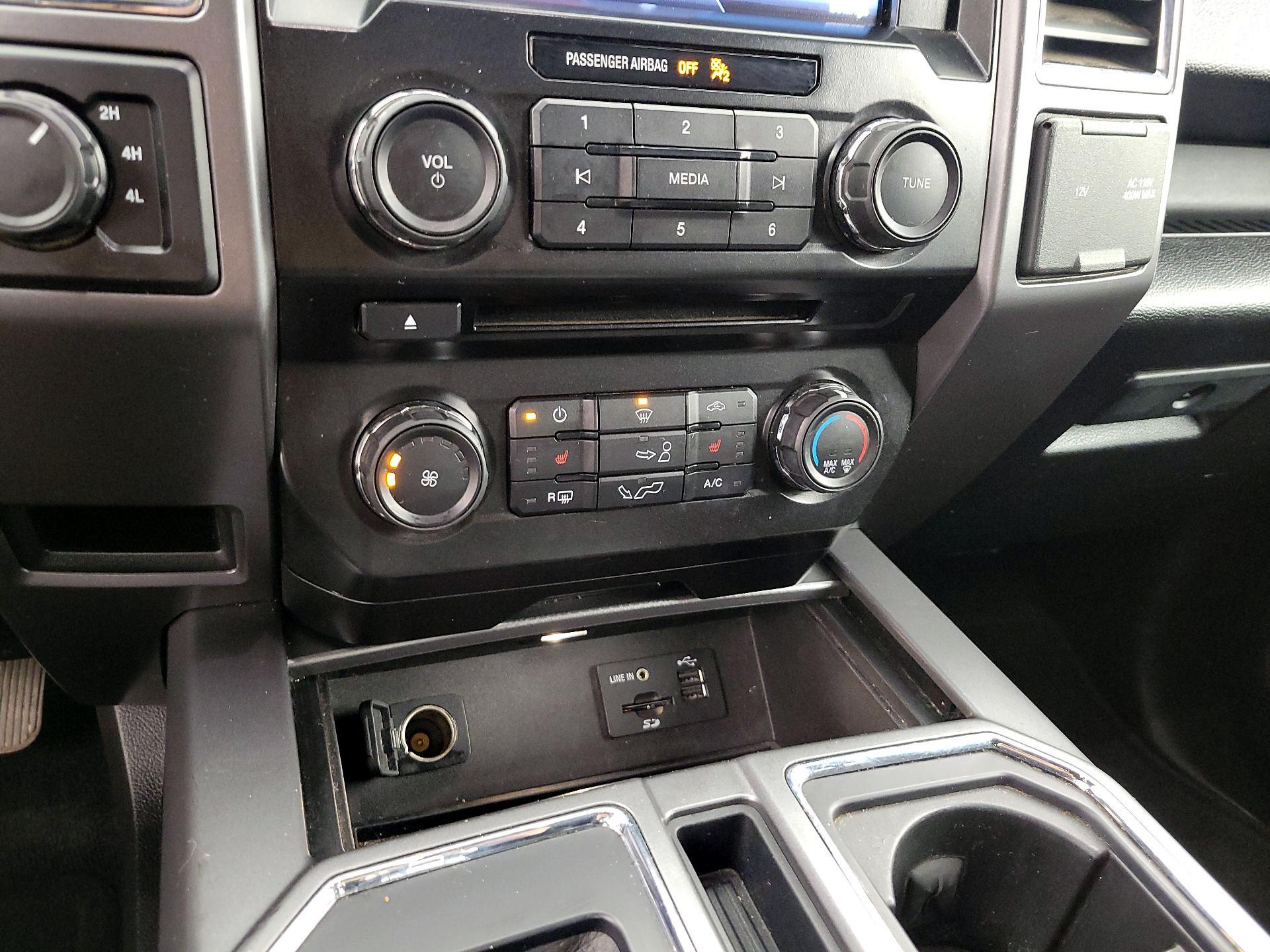 Thumbnail: 2015 Ford F-150 - 17