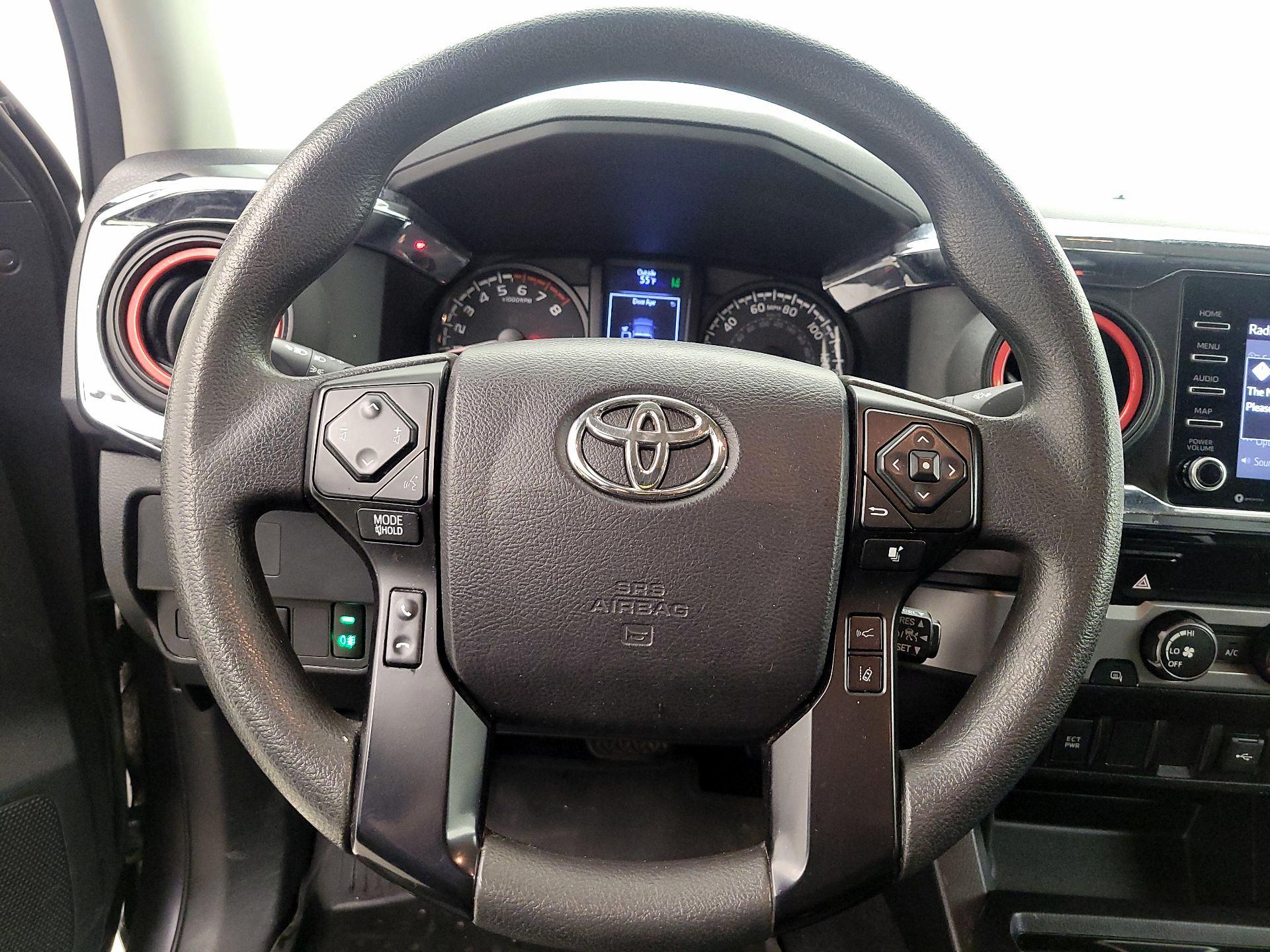 Thumbnail: 2021 Toyota Tacoma - 10