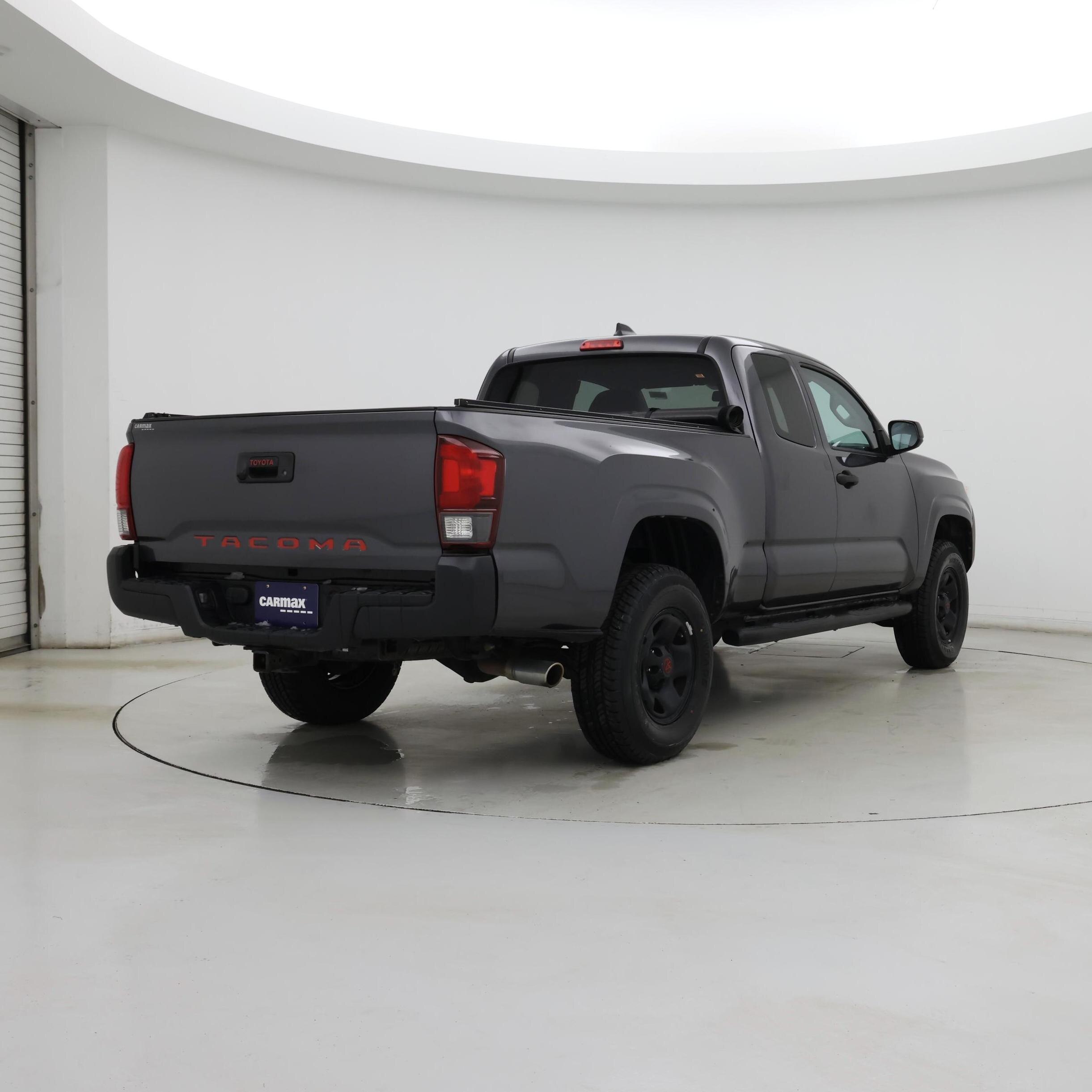 Thumbnail: 2021 Toyota Tacoma - 8
