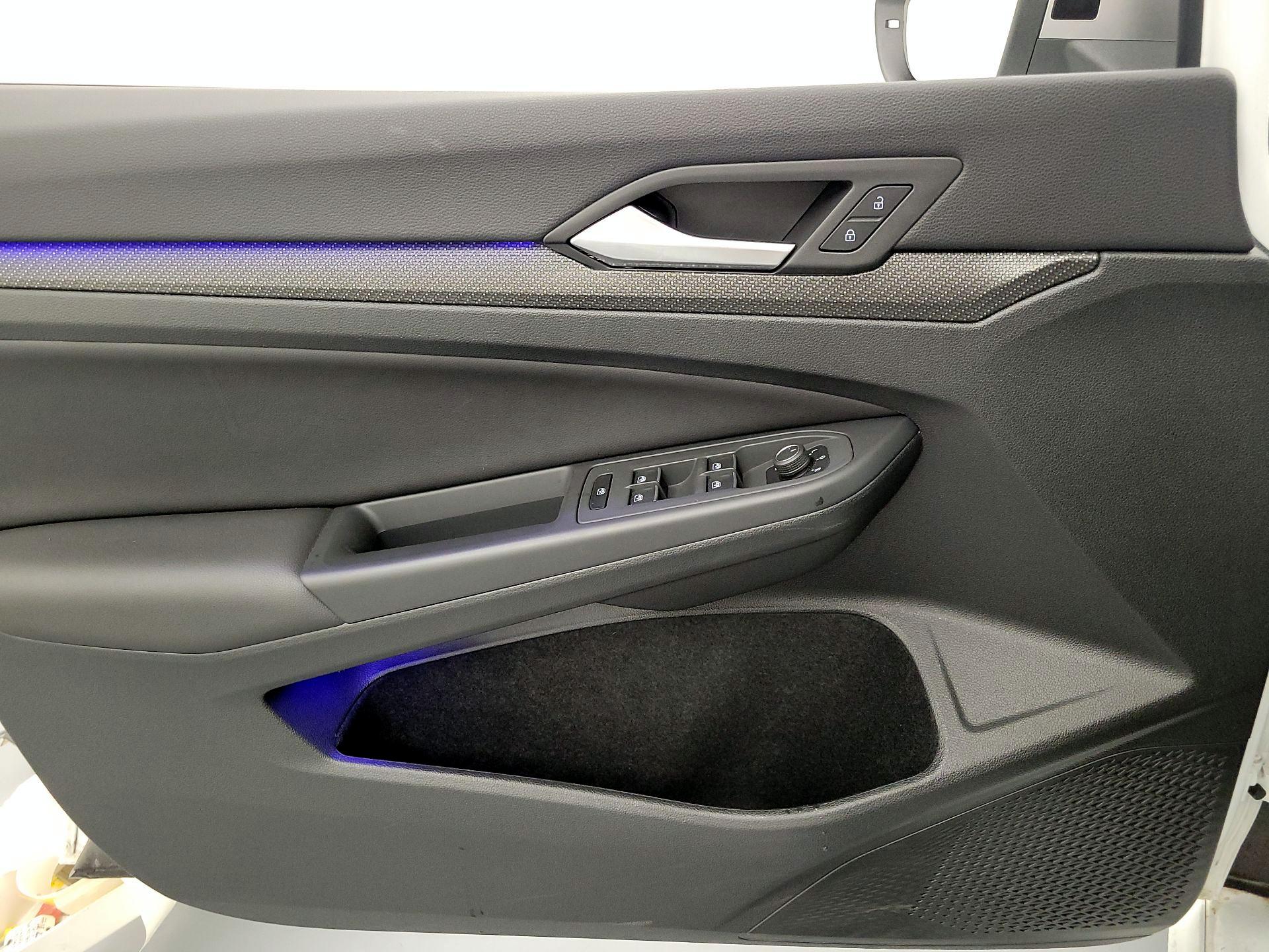 Thumbnail: 2024 Volkswagen Golf - 12