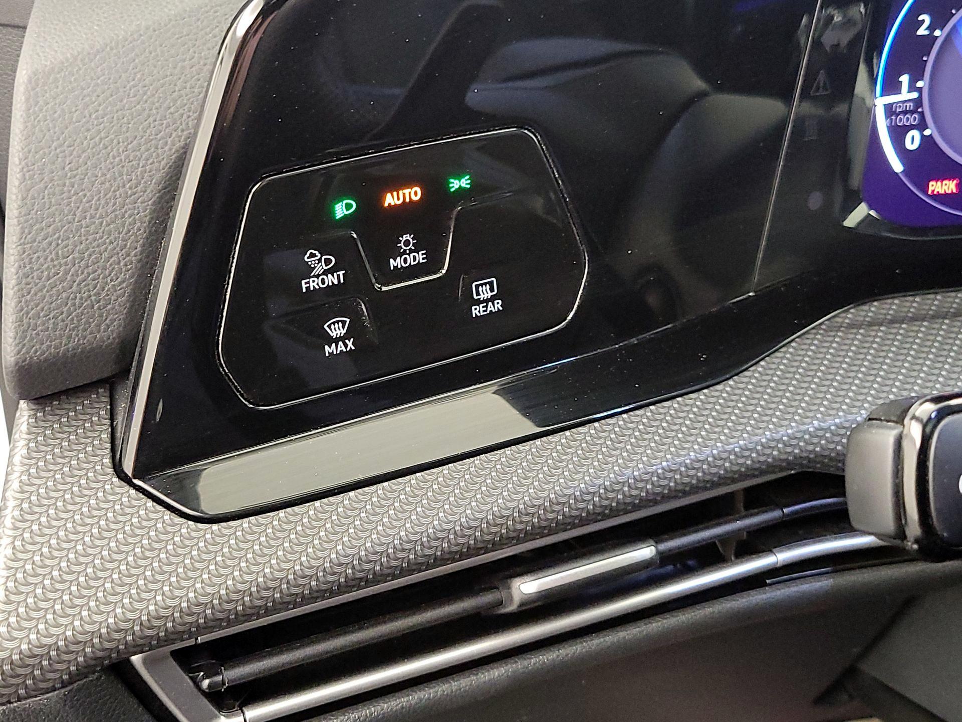 Thumbnail: 2024 Volkswagen Golf - 13