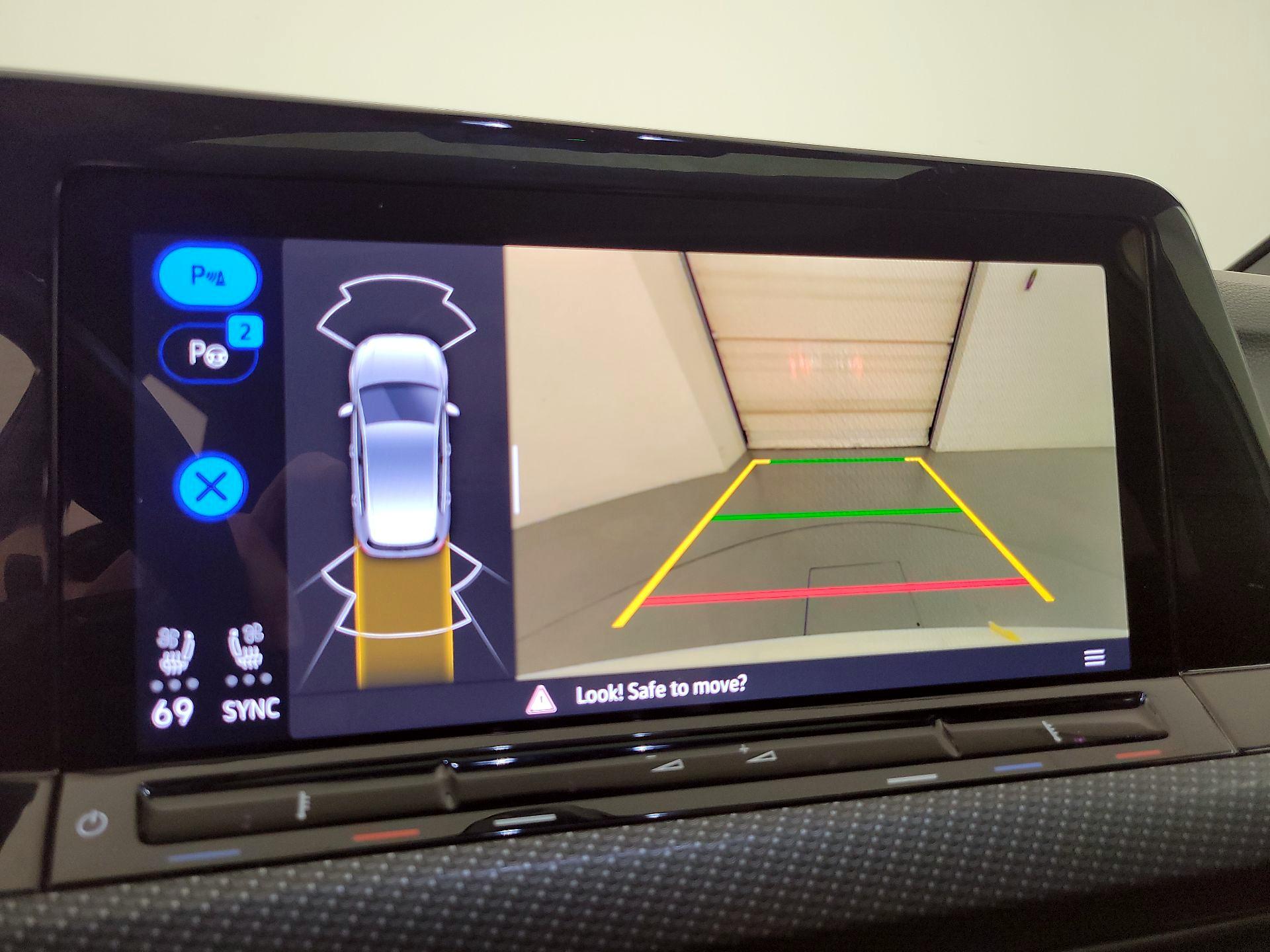 Thumbnail: 2024 Volkswagen Golf - 14