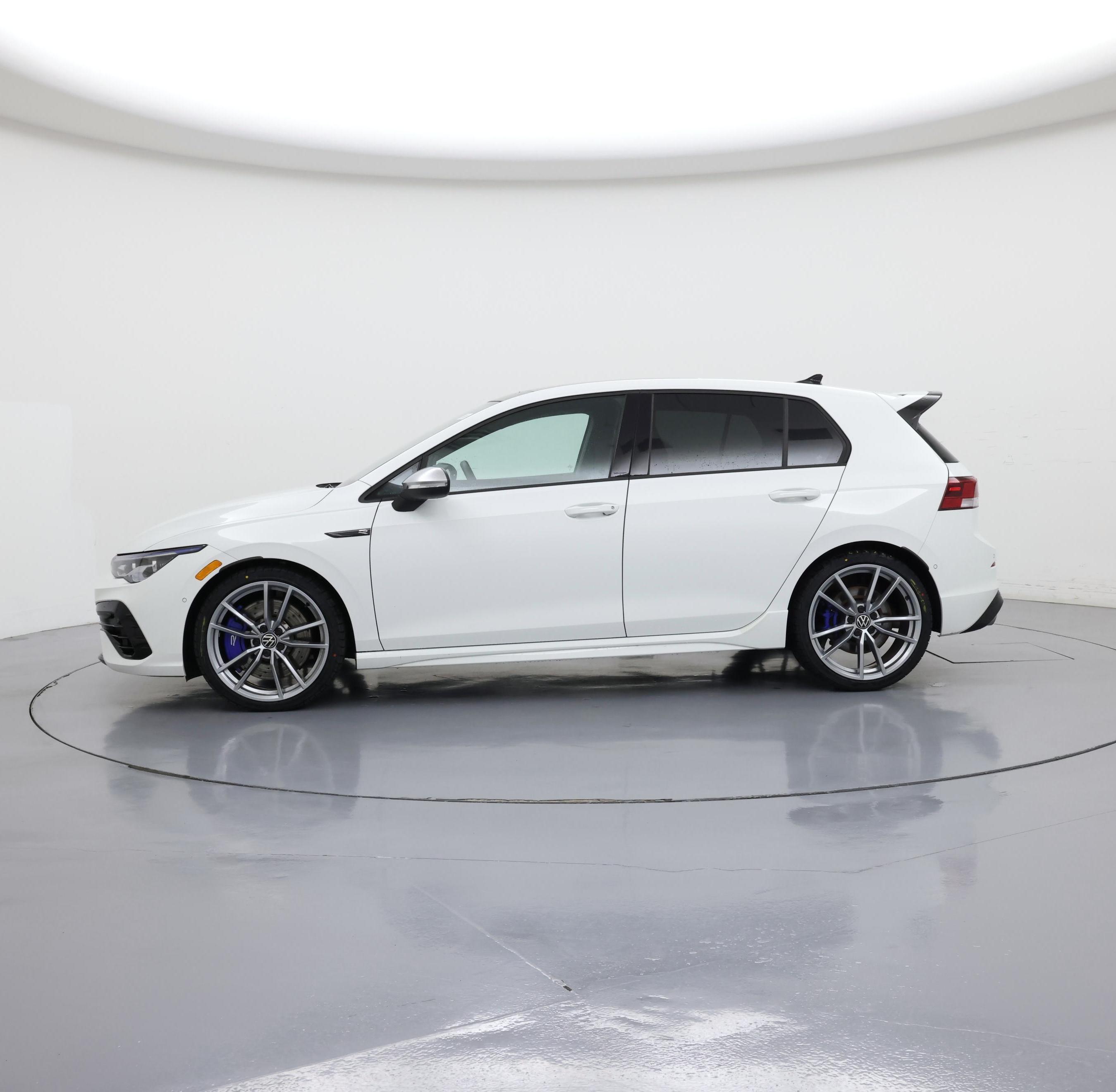 Thumbnail: 2024 Volkswagen Golf - 3