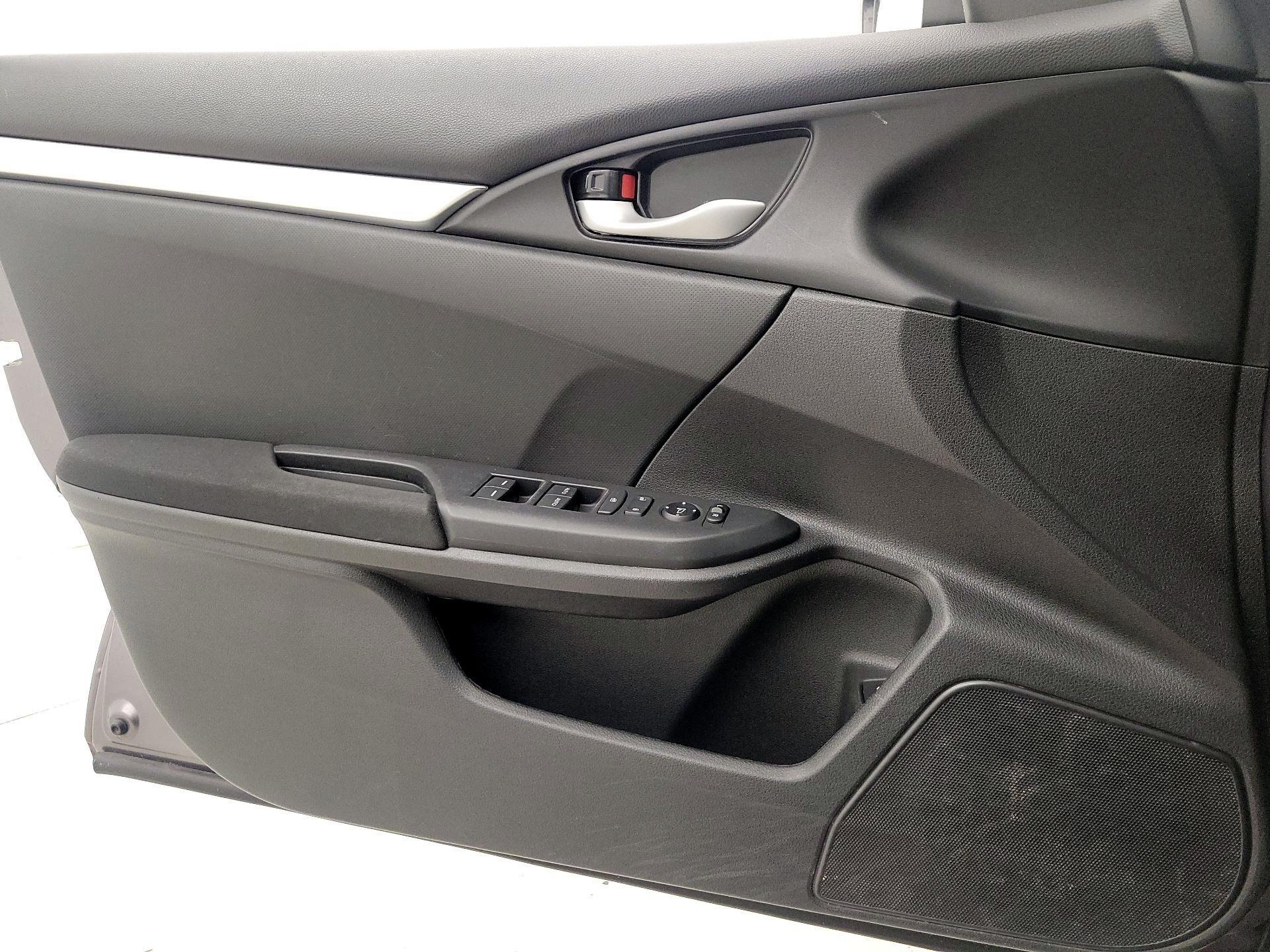 Thumbnail: 2018 Honda Civic - 12