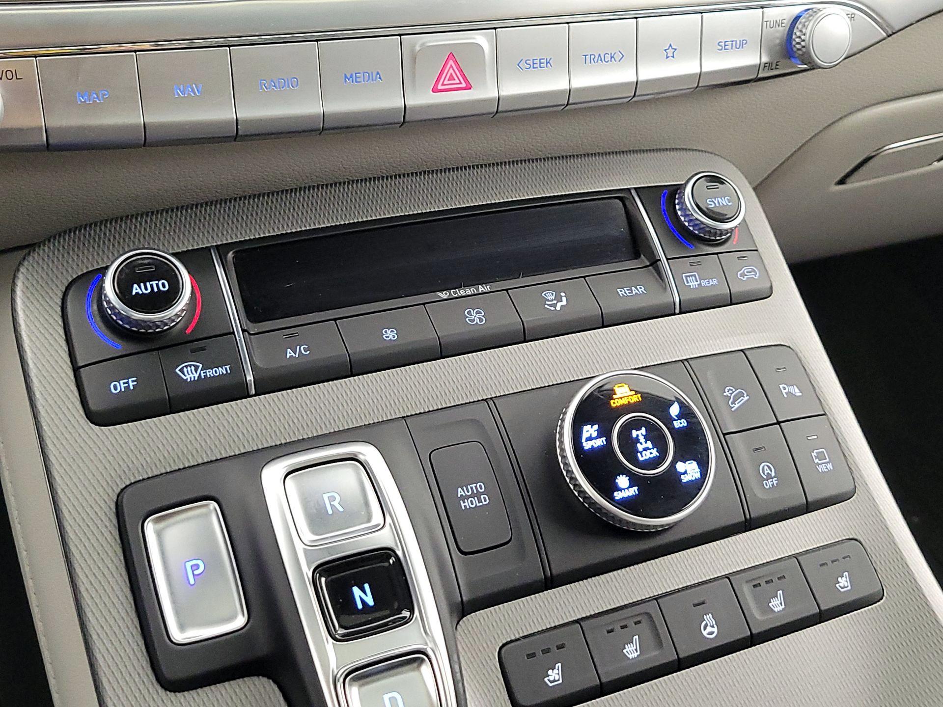 Thumbnail: 2022 Hyundai Palisade - 17