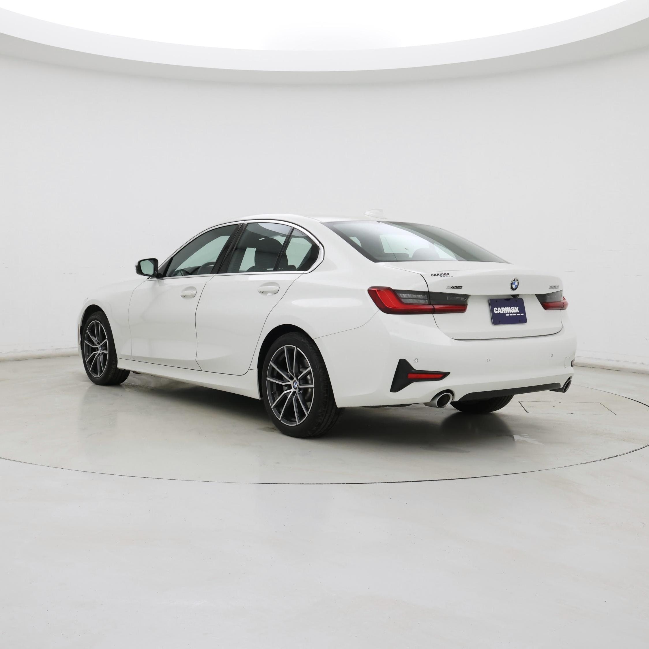 Thumbnail: 2021 BMW 3 Series - 2